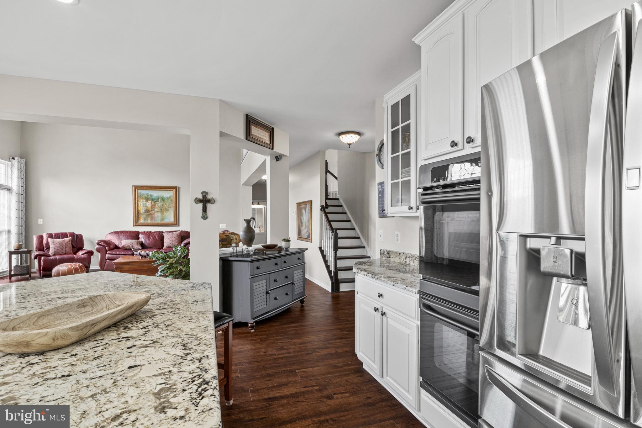 HAMILTON STATION ESTATES - Residential