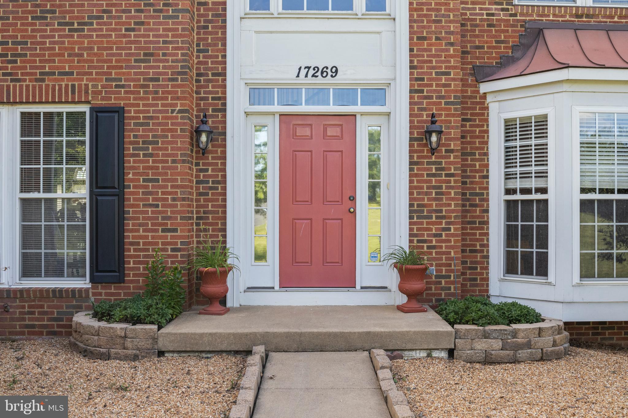 HAMILTON STATION ESTATES - Residential