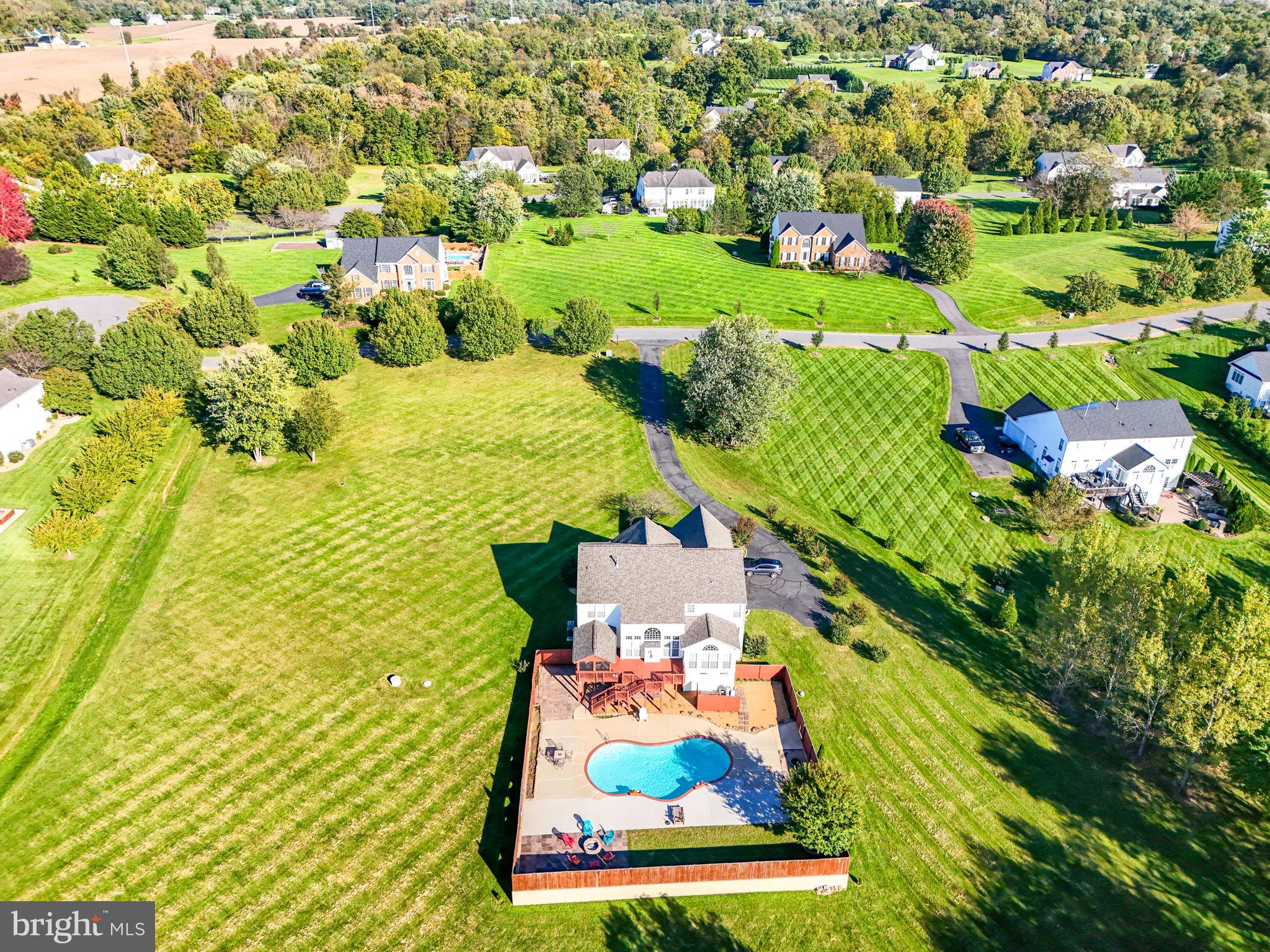 HAMILTON STATION ESTATES - Residential