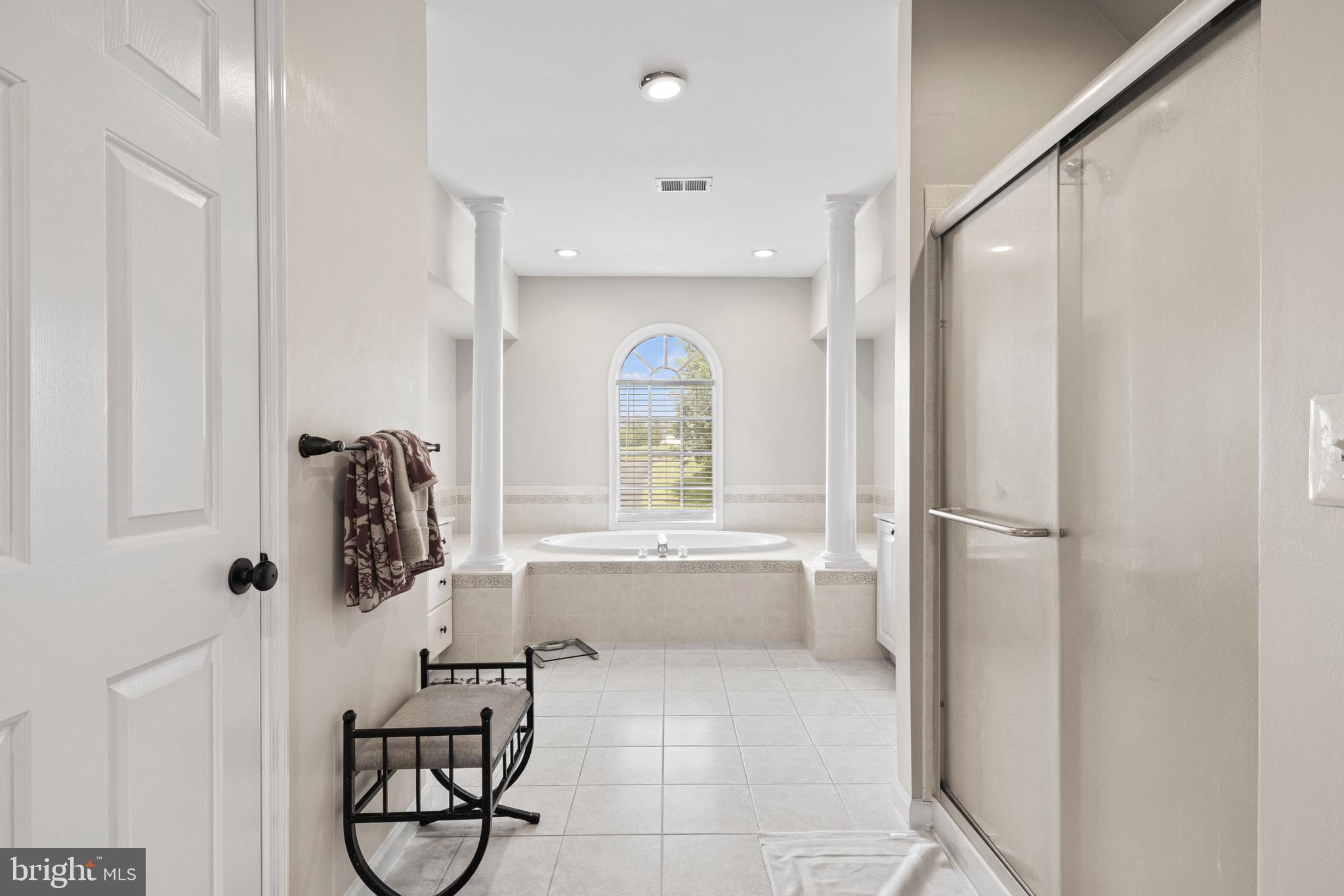 HAMILTON STATION ESTATES - Residential