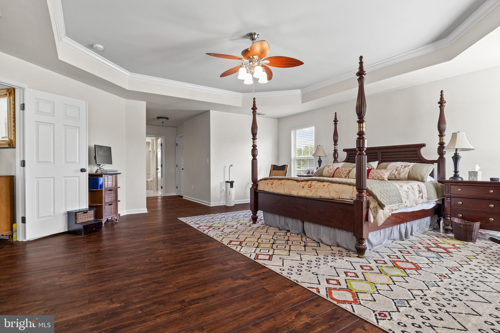 HAMILTON STATION ESTATES - Residential