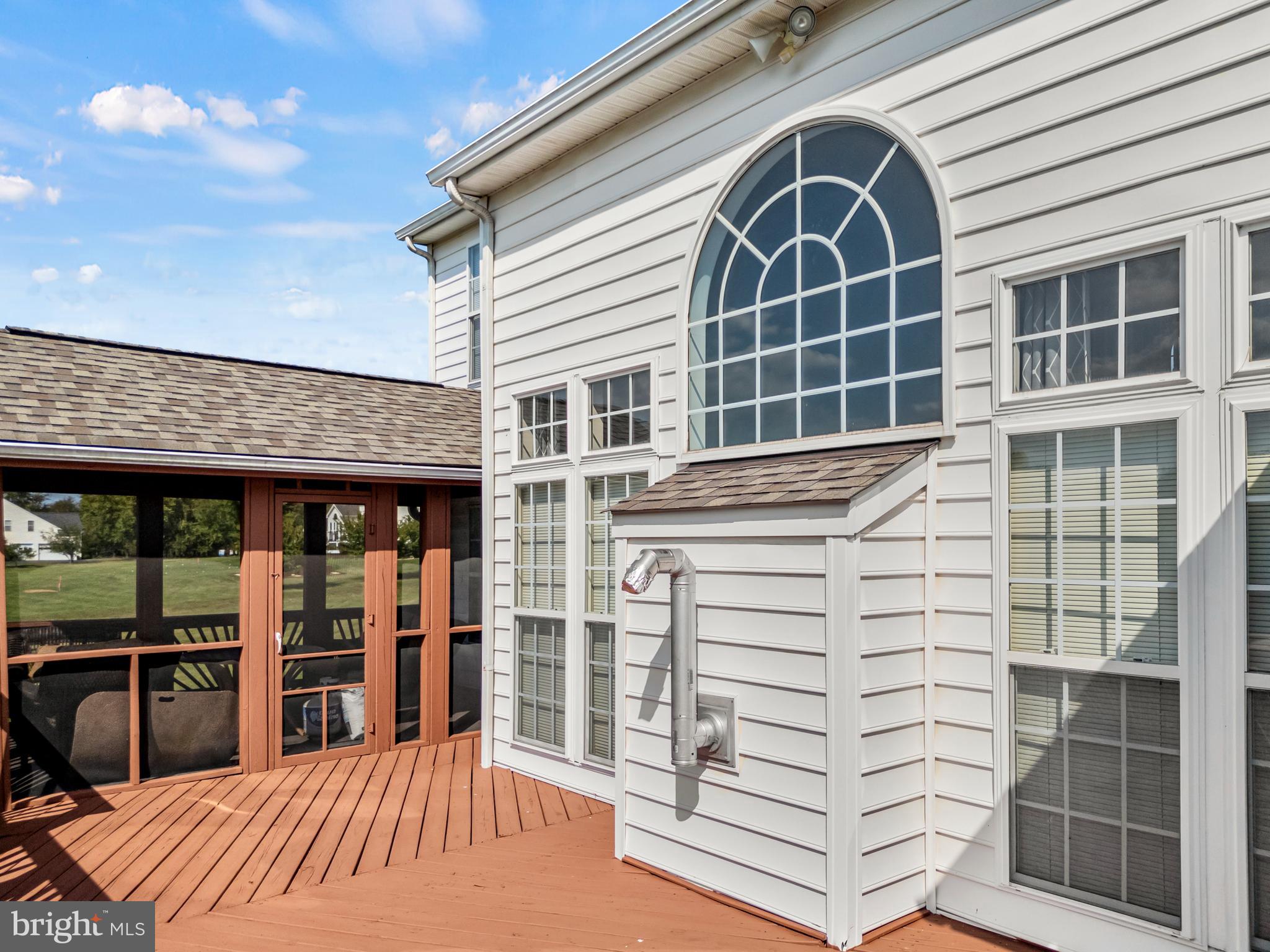 HAMILTON STATION ESTATES - Residential