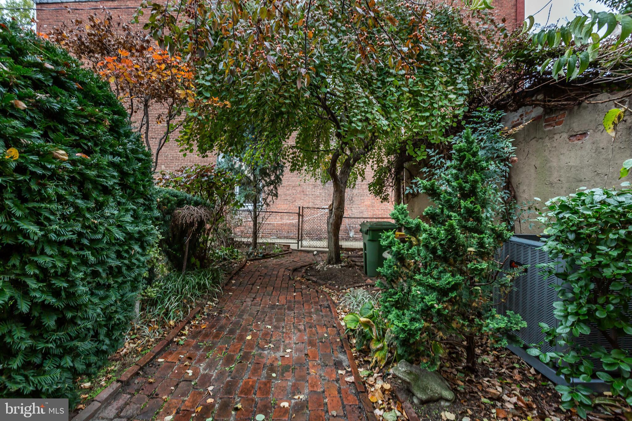 RESERVOIR HILL HISTORIC DISTRICT - Residential