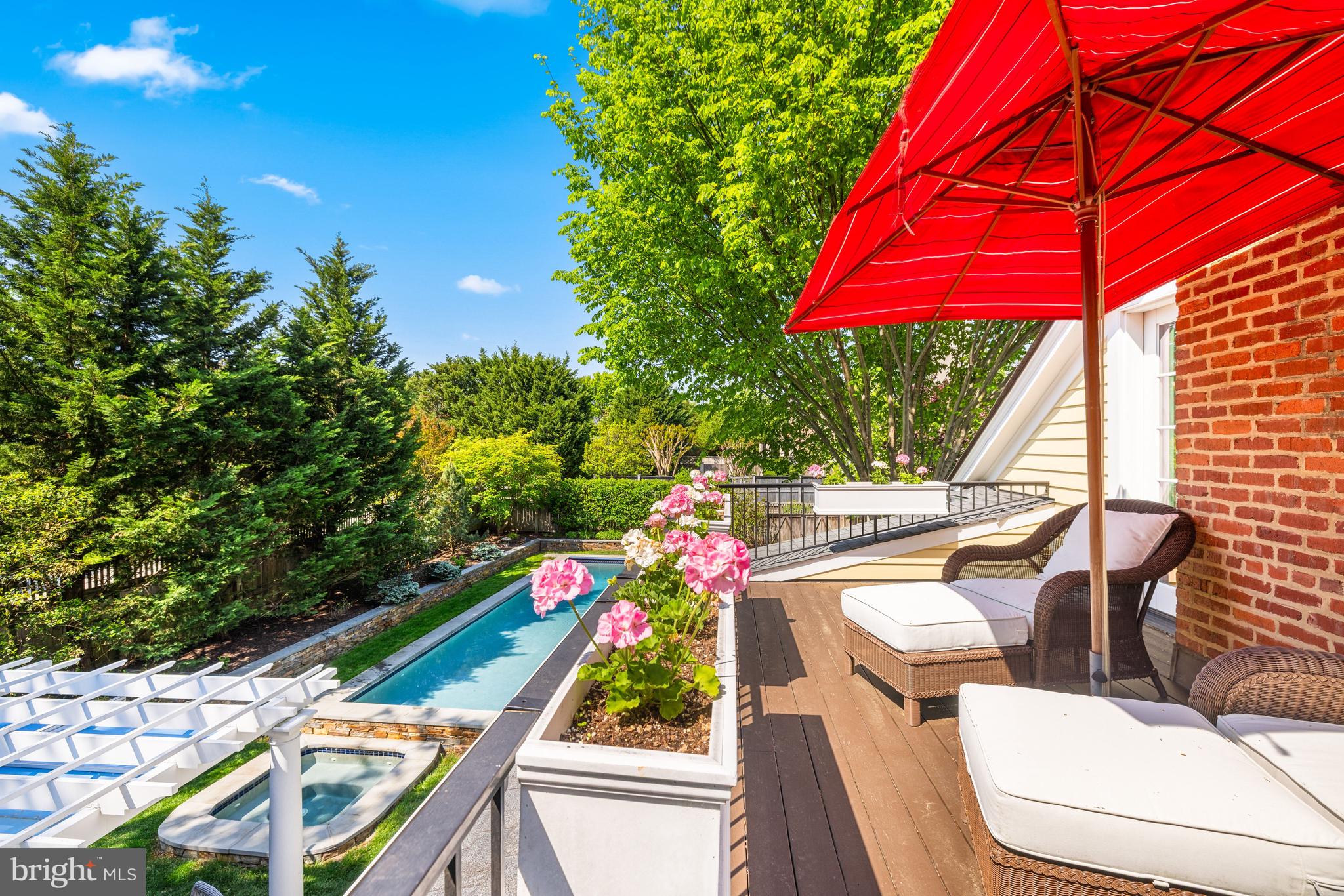 CLEVELAND PARK - Residential