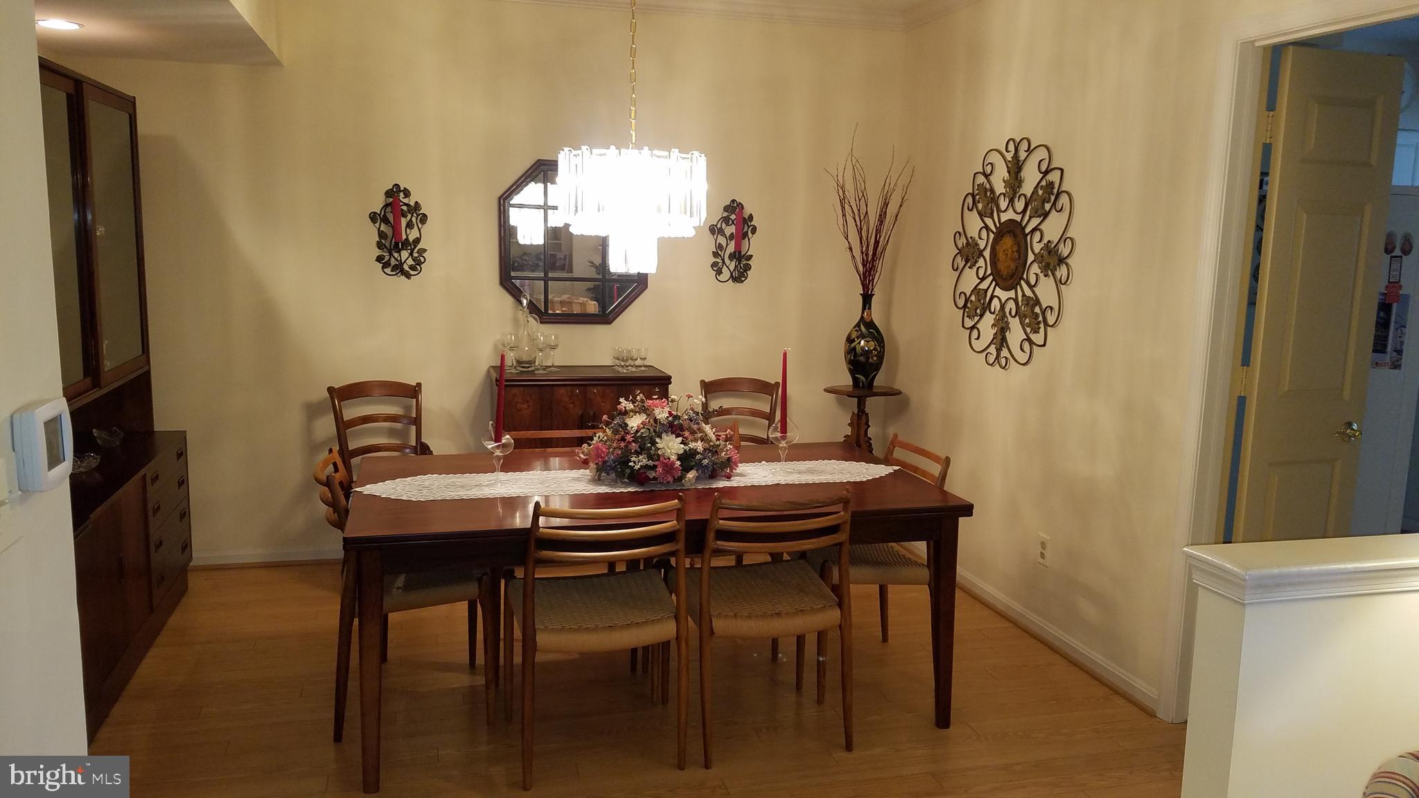 BELMONT FOREST - Residential