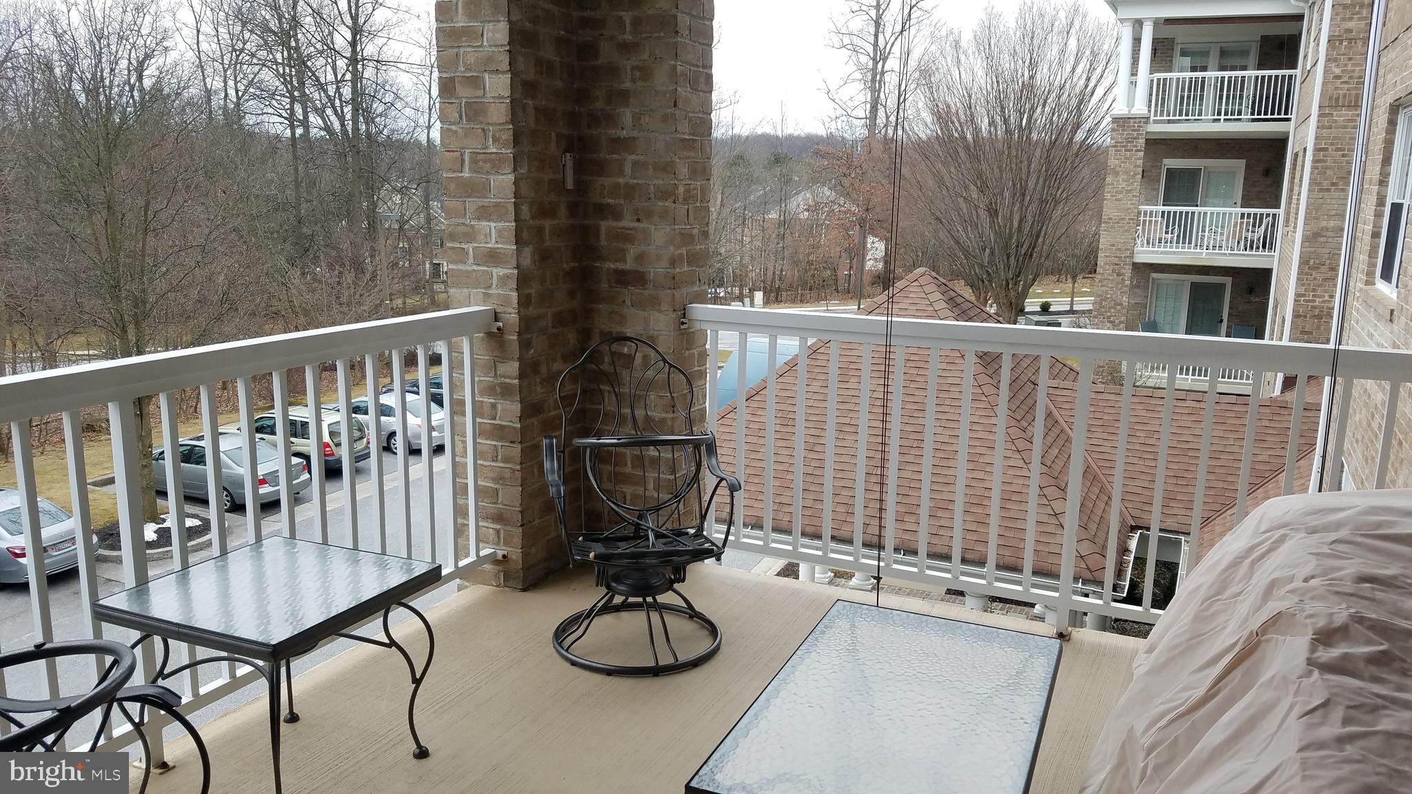 BELMONT FOREST - Residential