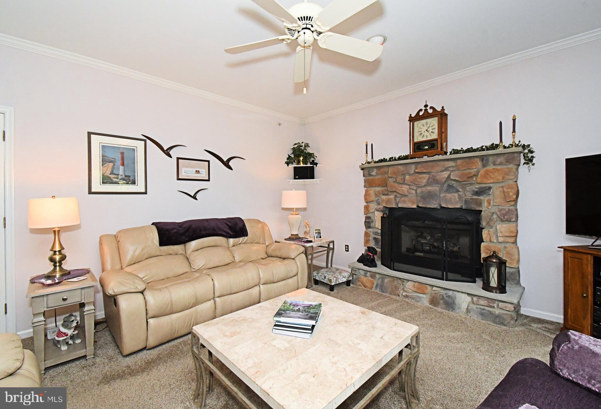 ARBOR RIDGE - Residential