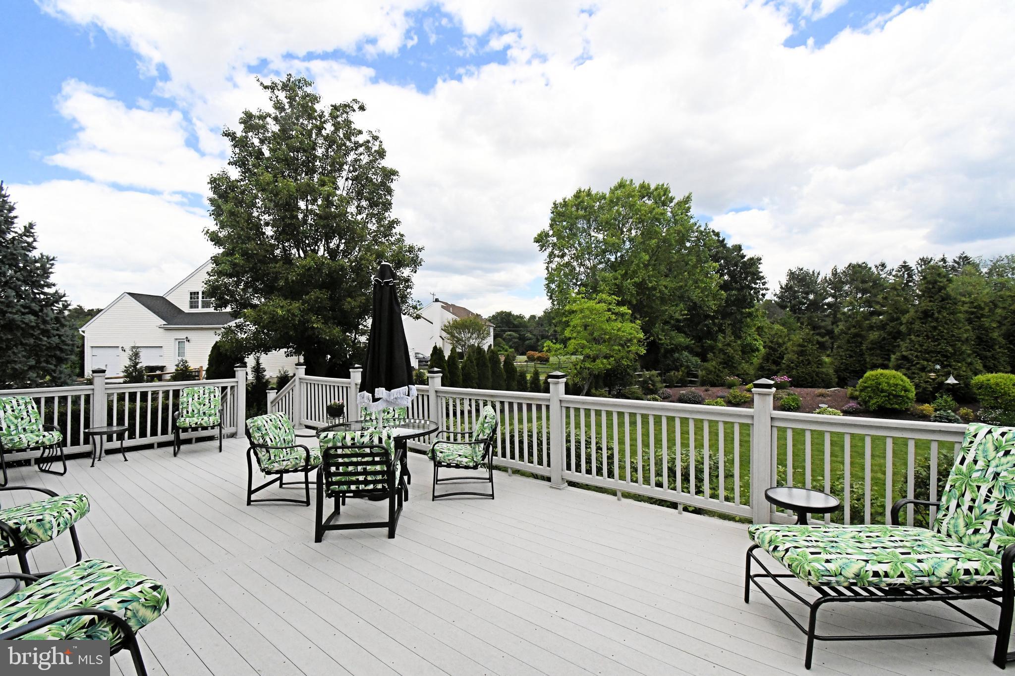 ARBOR RIDGE - Residential