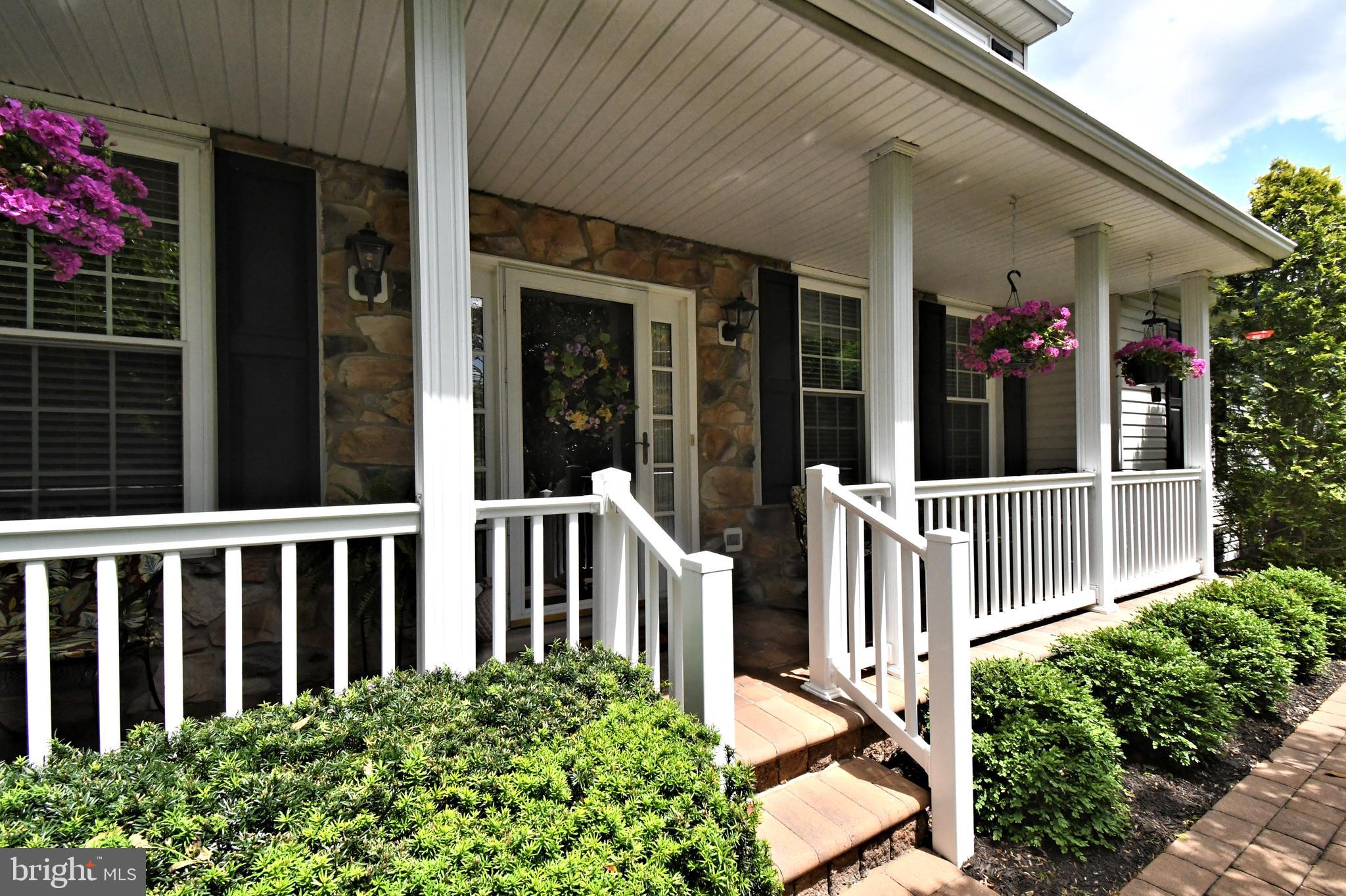 ARBOR RIDGE - Residential