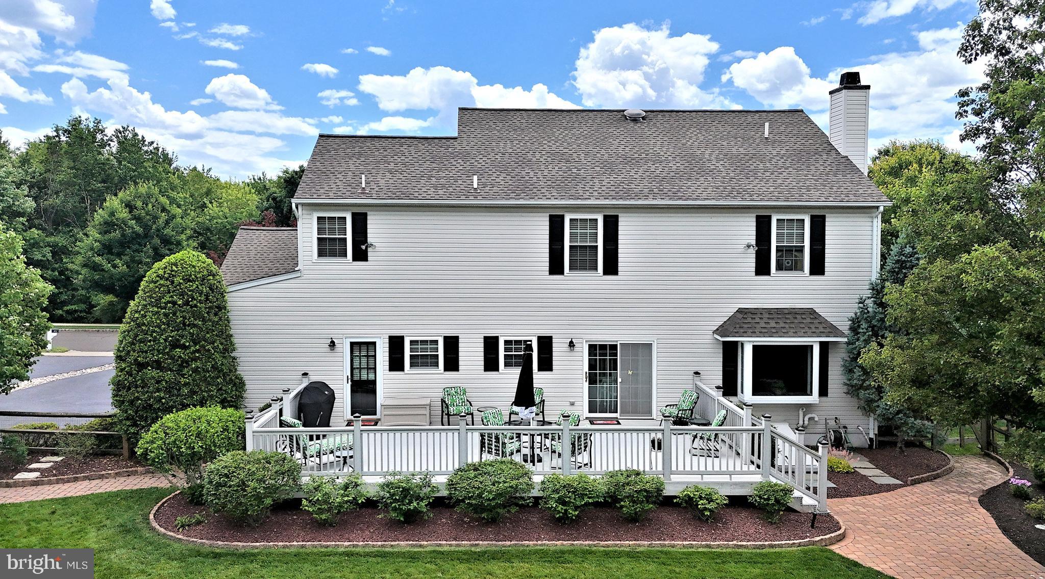 ARBOR RIDGE - Residential