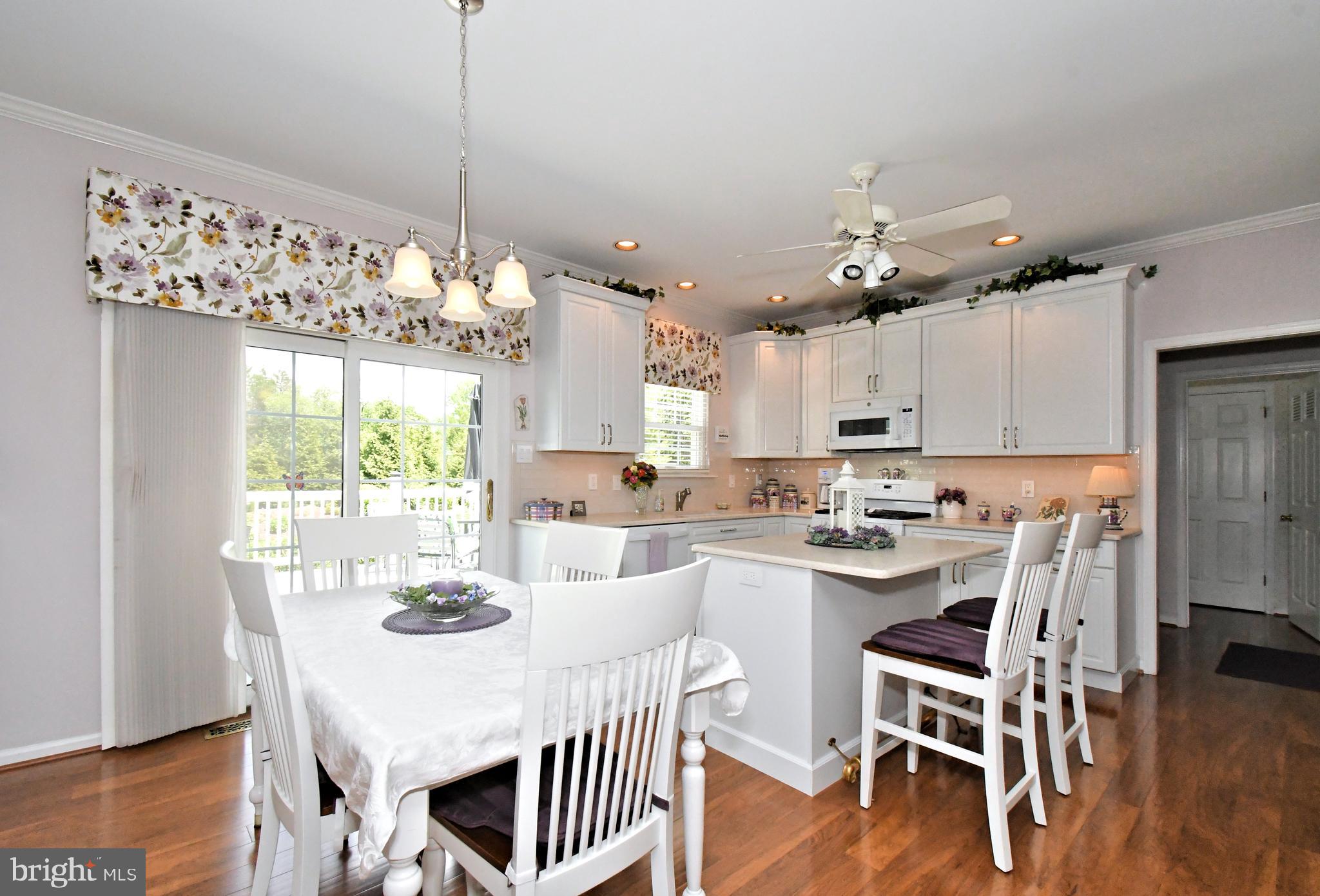ARBOR RIDGE - Residential