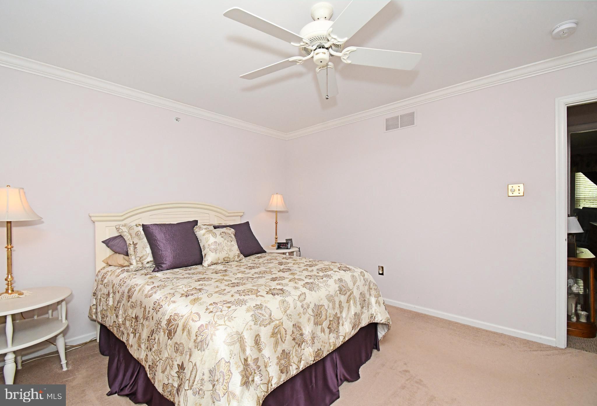 ARBOR RIDGE - Residential