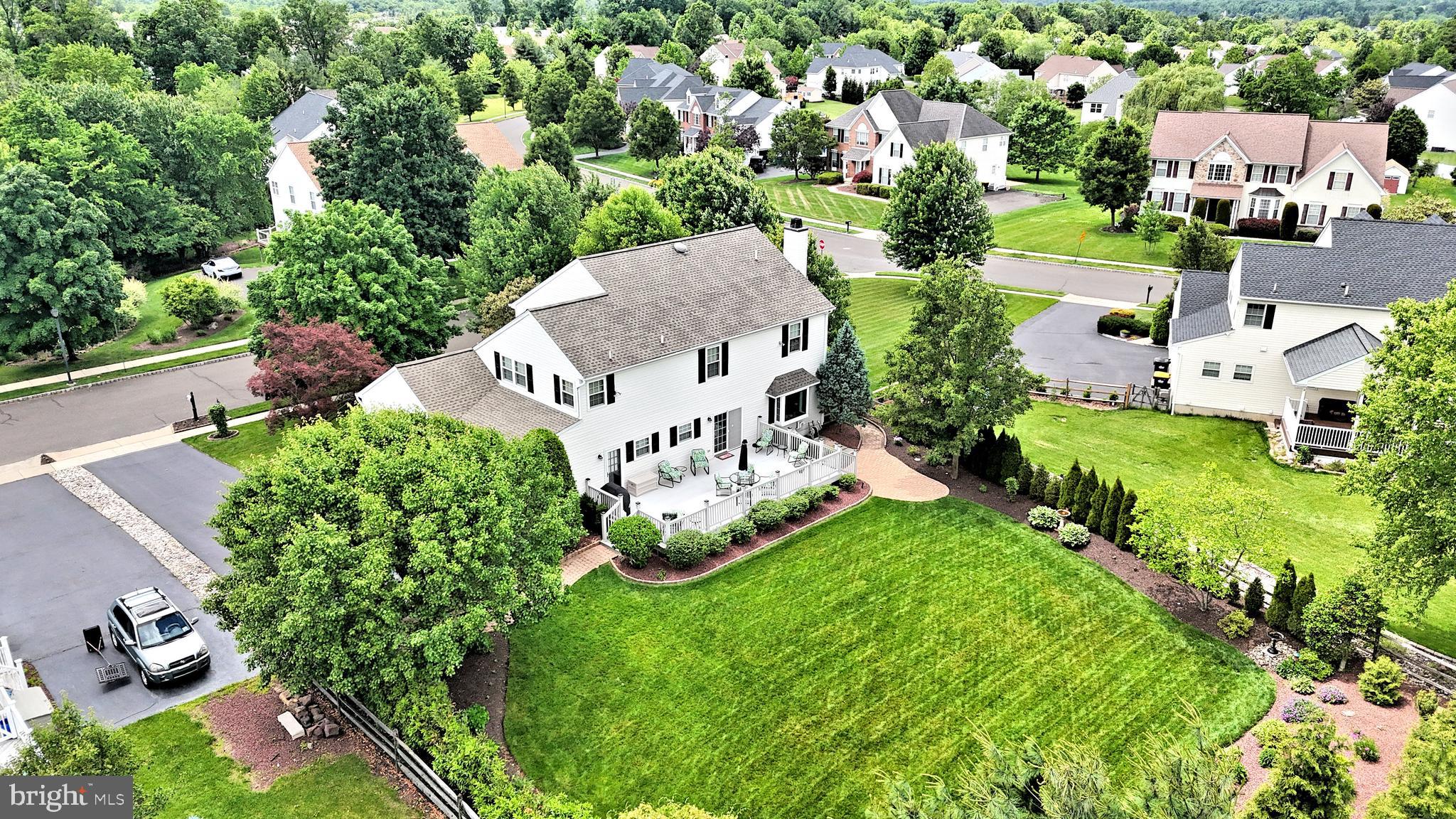 ARBOR RIDGE - Residential
