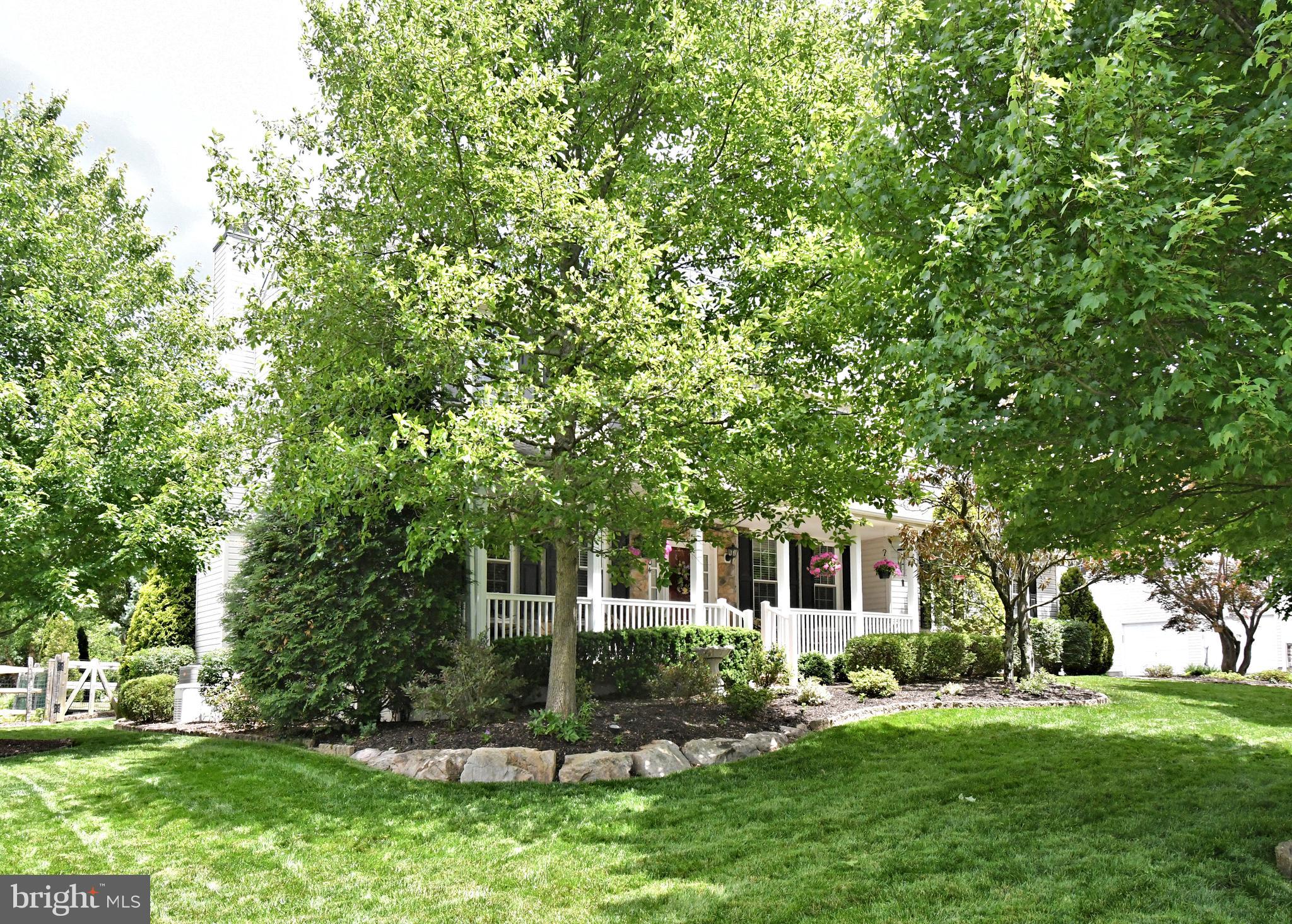 ARBOR RIDGE - Residential