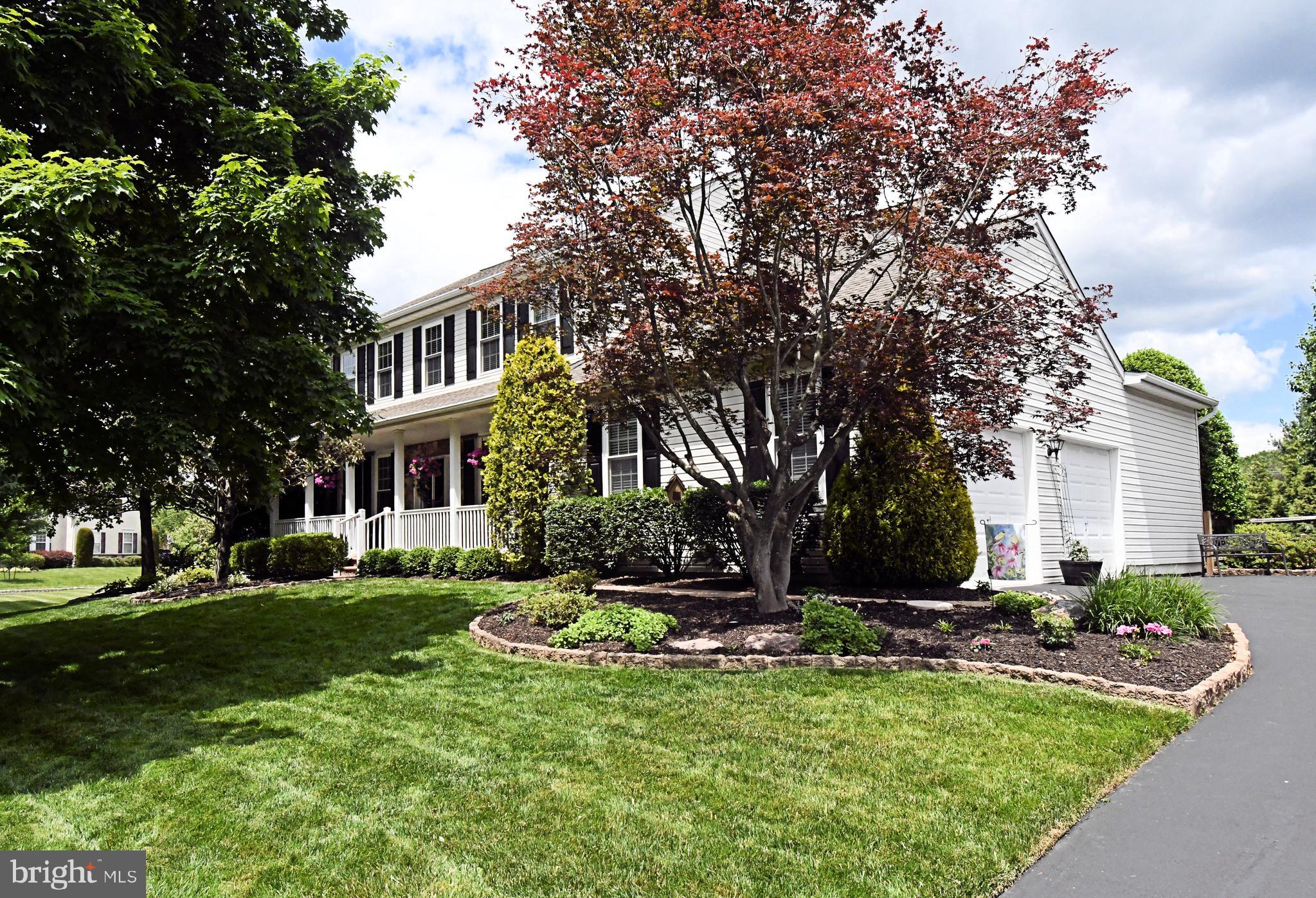 ARBOR RIDGE - Residential