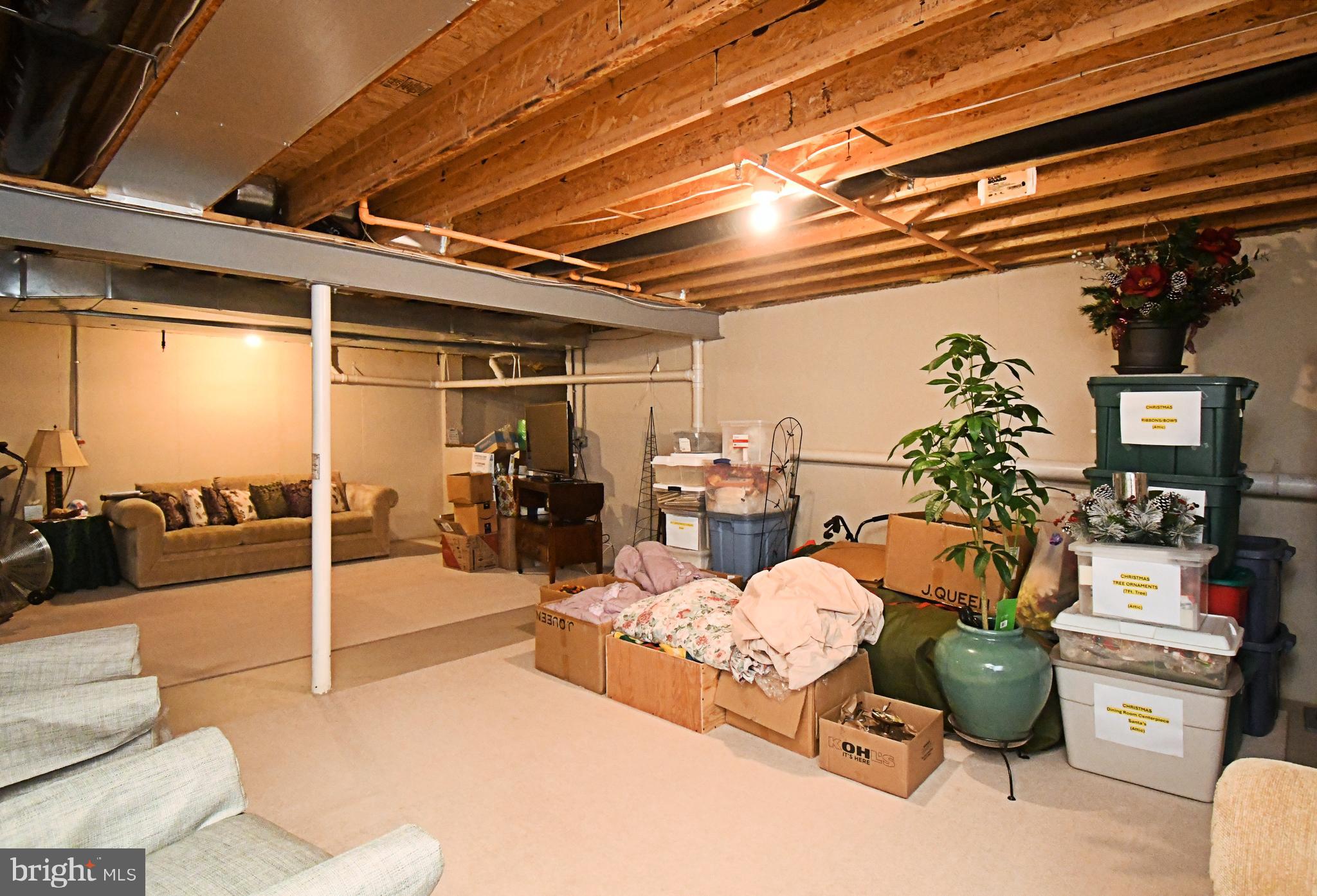 ARBOR RIDGE - Residential