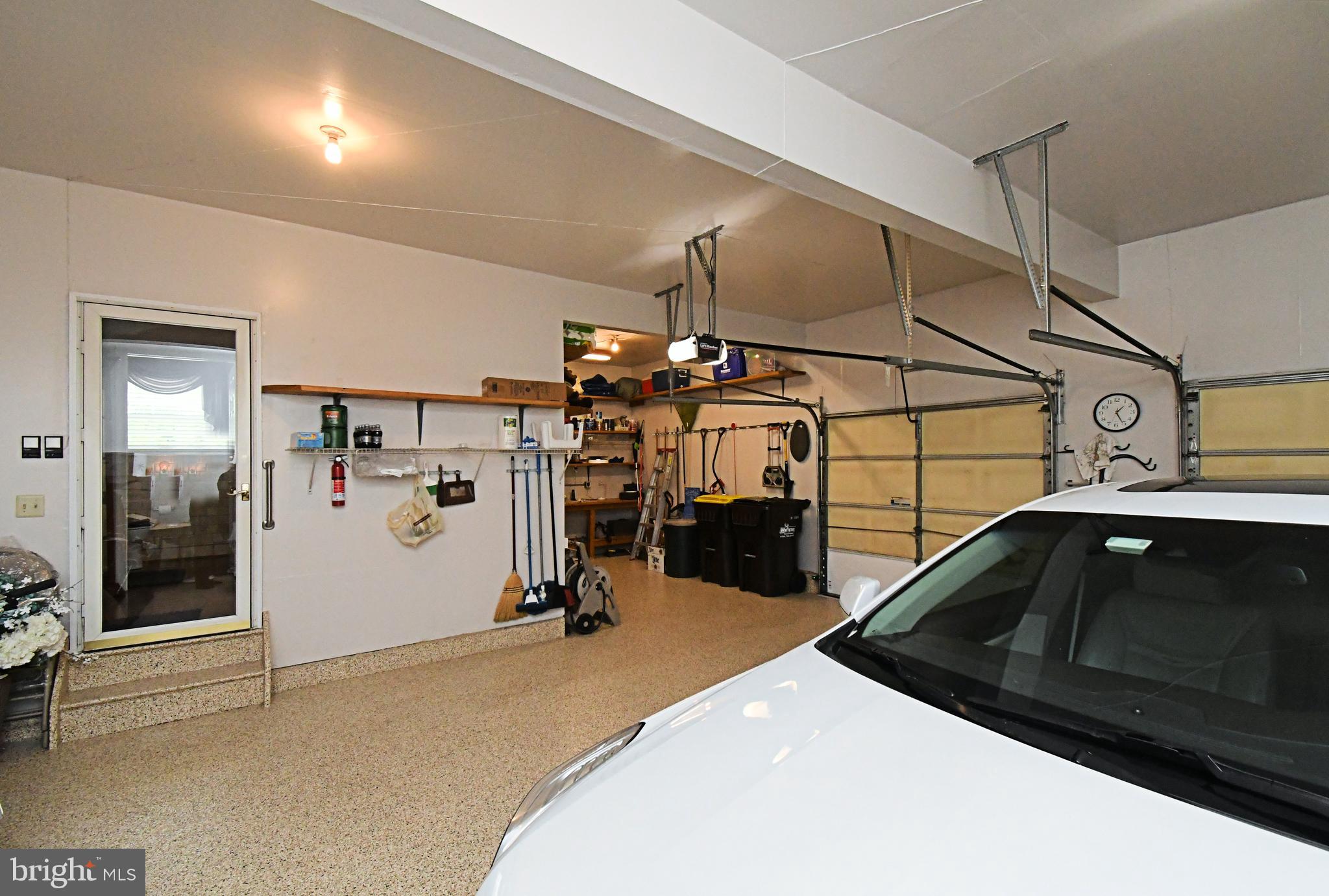 ARBOR RIDGE - Residential