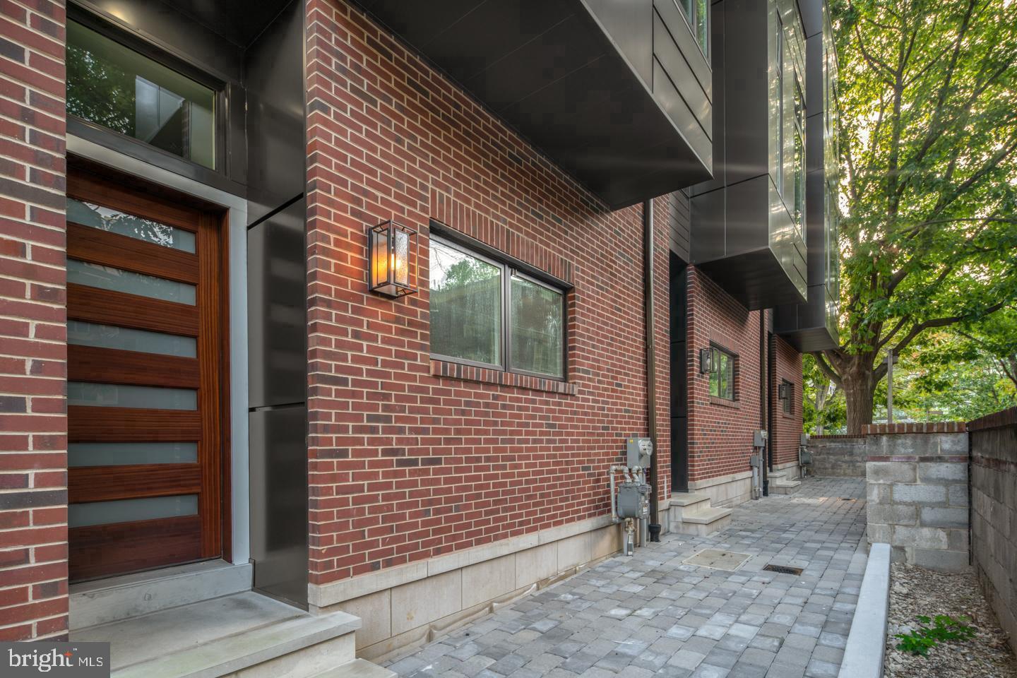 OLD CITY - Residential