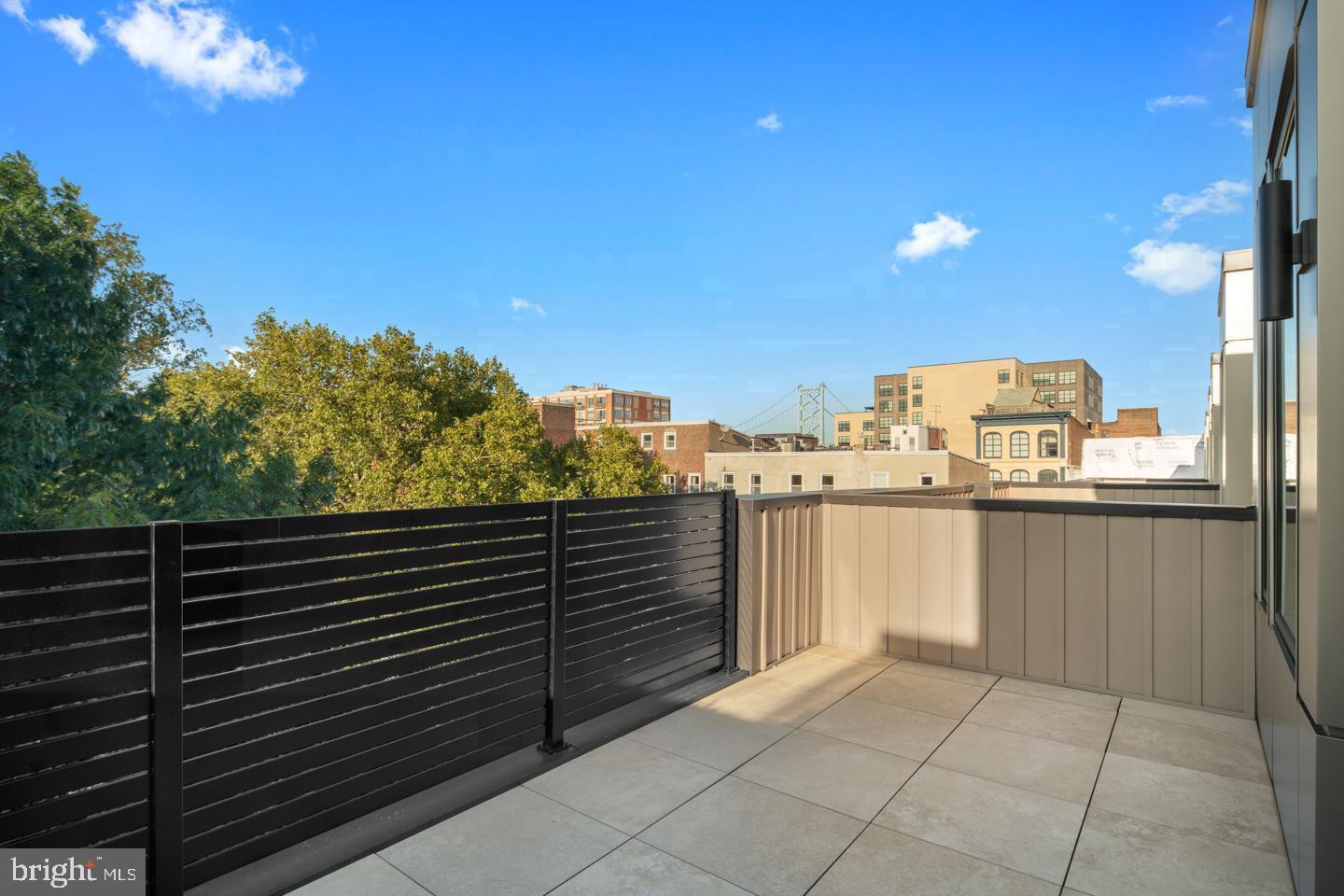 OLD CITY - Residential