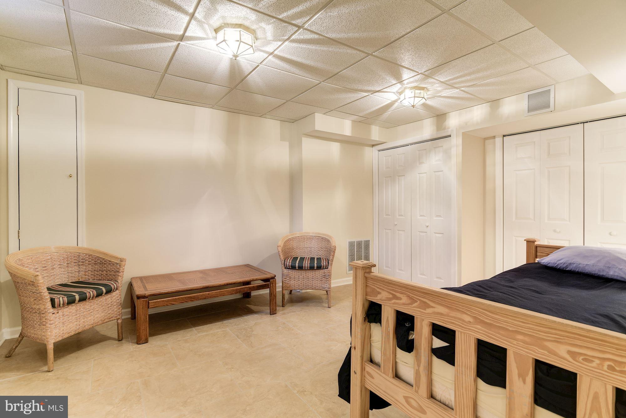 MCAULEY PARK - Residential Lease