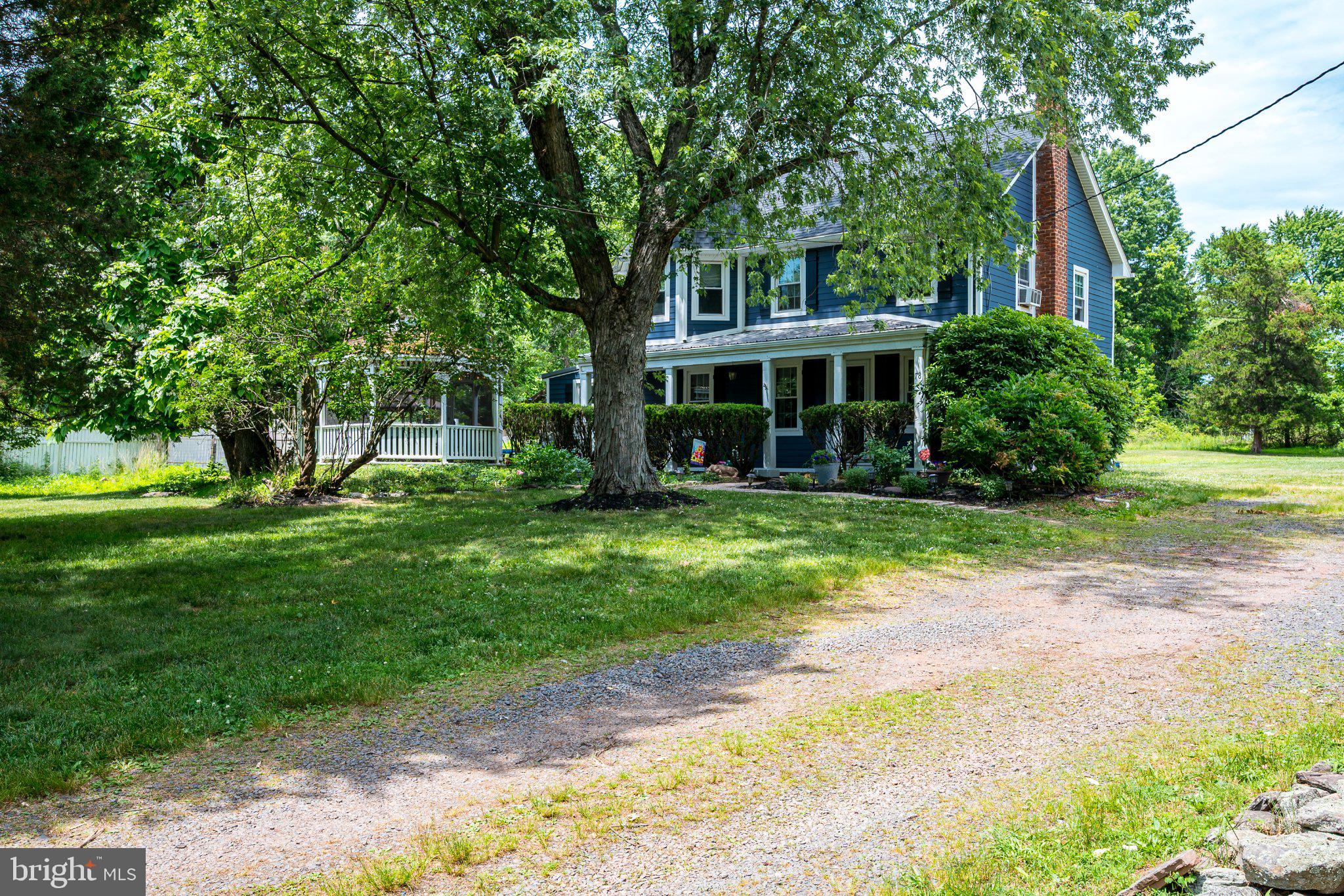 78 FALCON ROAD