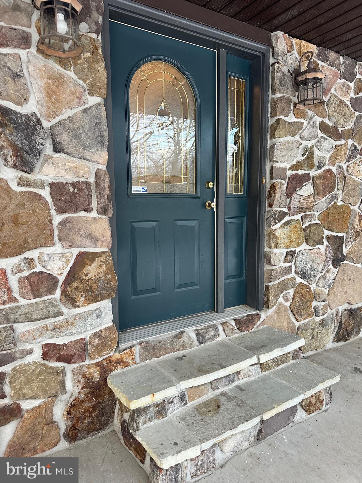 TIMBERLAKE ESTATEES - Residential