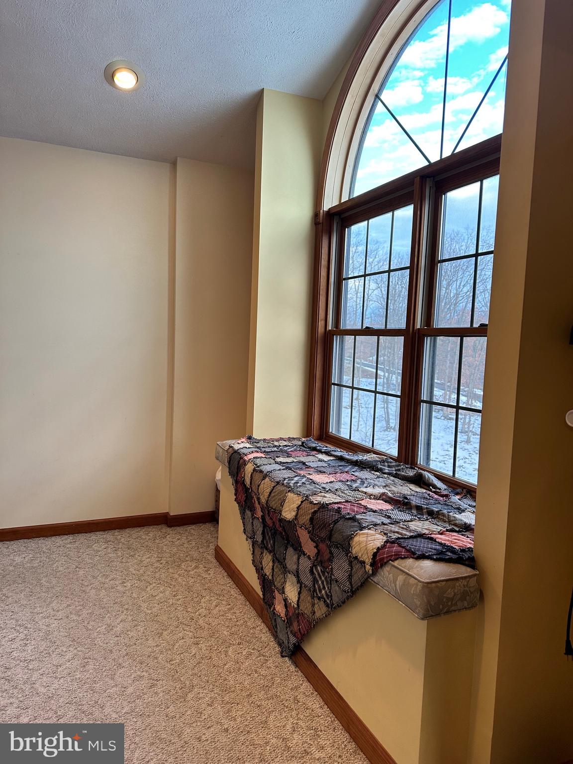 TIMBERLAKE ESTATEES - Residential