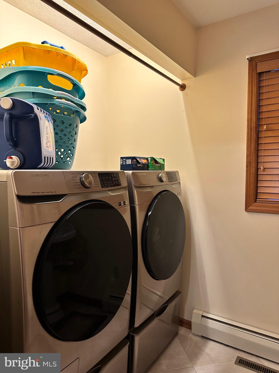 TIMBERLAKE ESTATEES - Residential