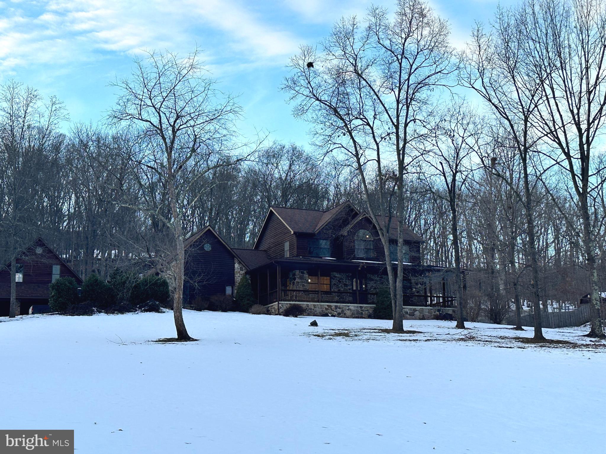 TIMBERLAKE ESTATEES - Residential