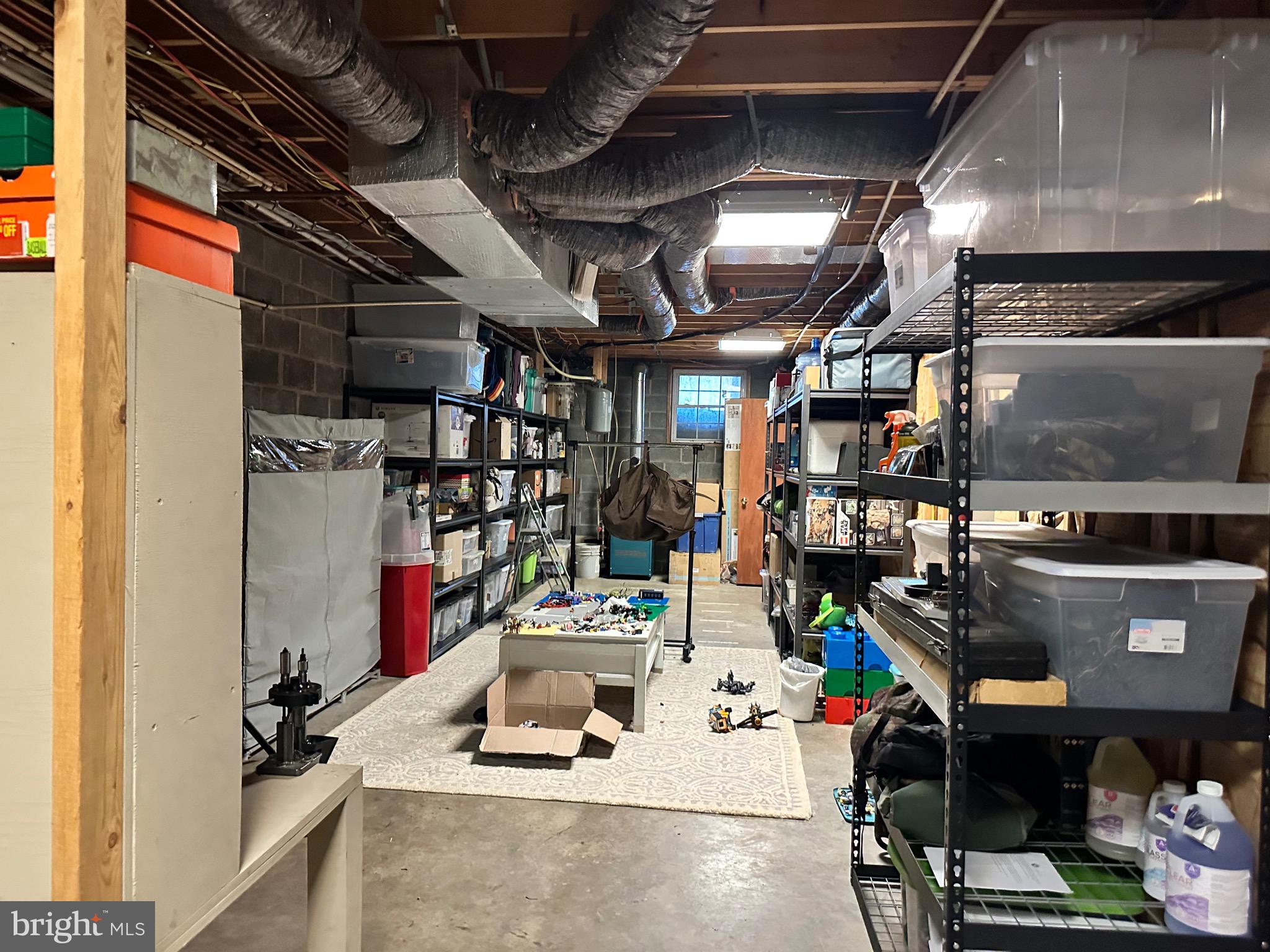 TIMBERLAKE ESTATEES - Residential