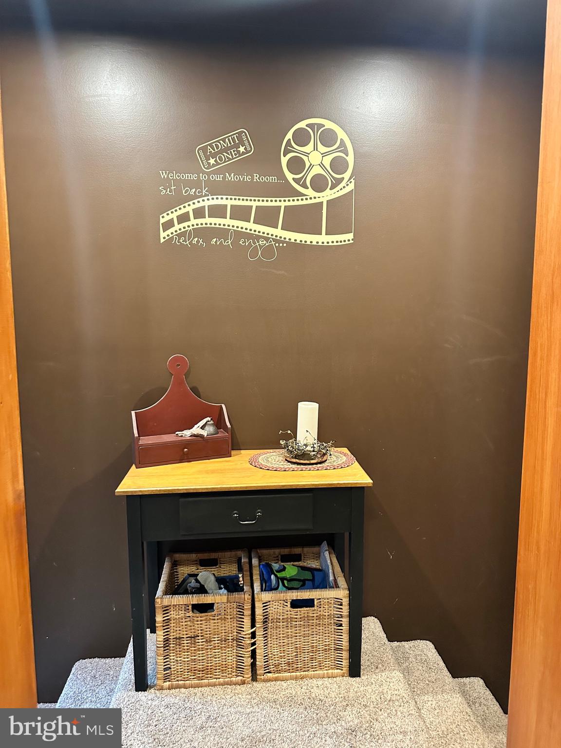 TIMBERLAKE ESTATEES - Residential