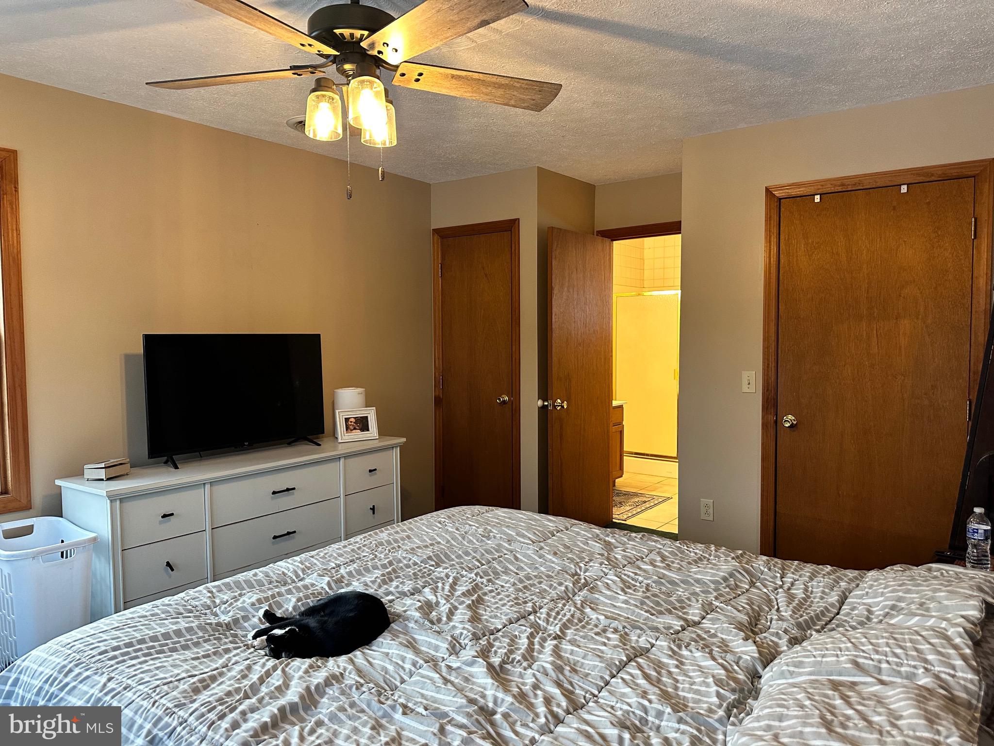 TIMBERLAKE ESTATEES - Residential