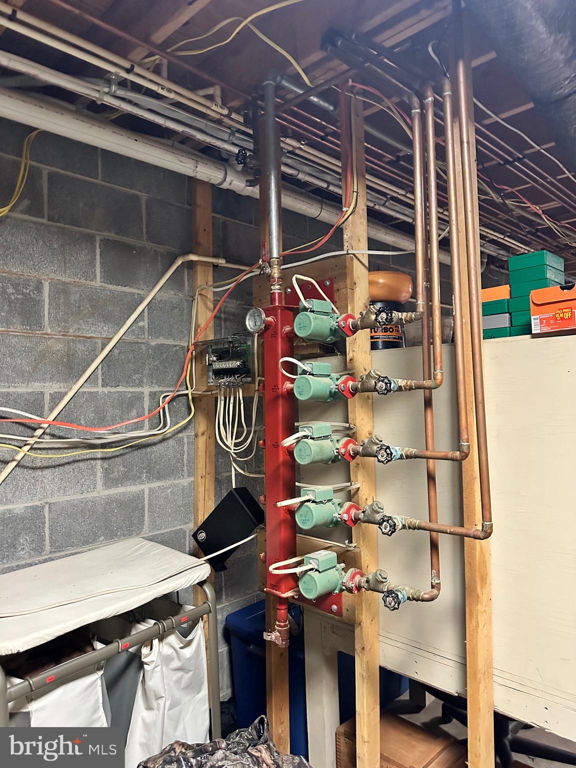 TIMBERLAKE ESTATEES - Residential