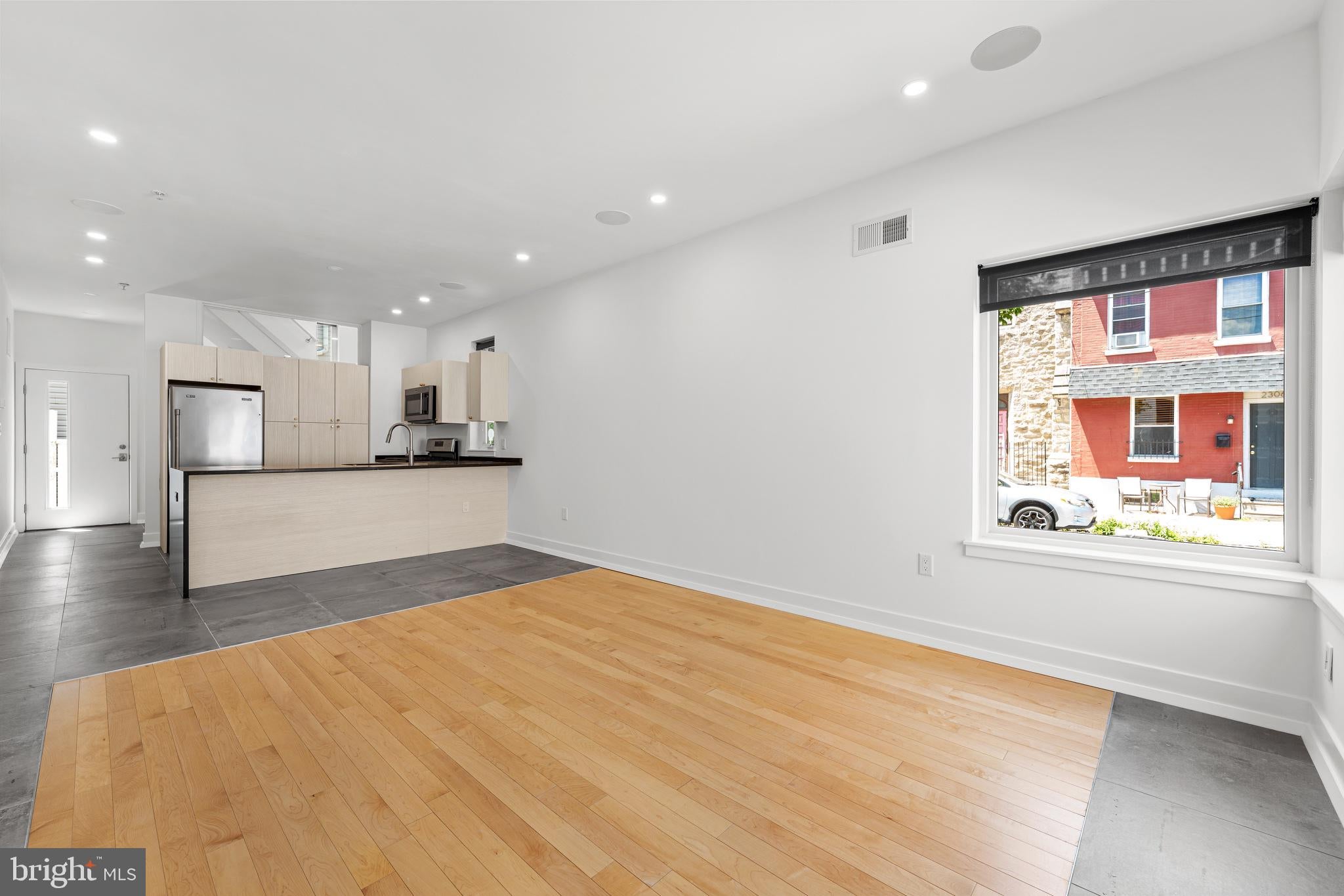 2300 E DAKOTA STREET