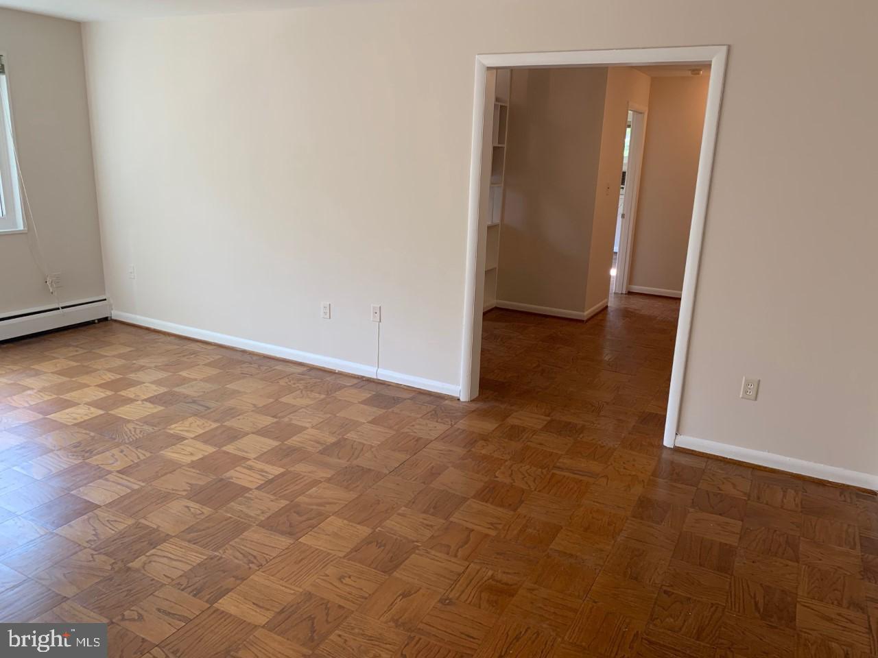 1601 19TH STREET N 201