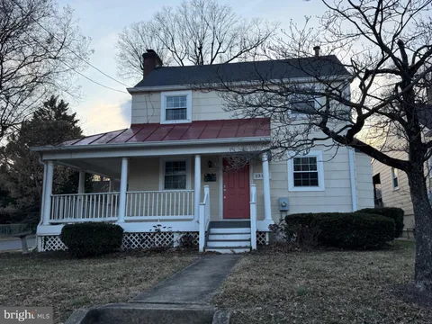 1300 N Taylor Street N, Arlington, VA MLS: VAAR2069416