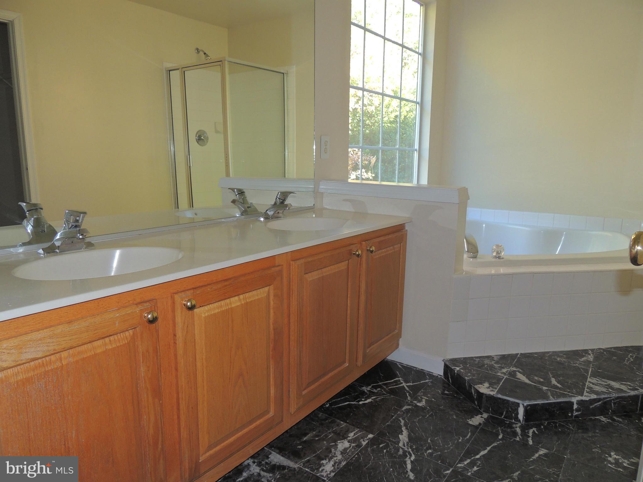 WINDING CREEK ESTATES - Residential