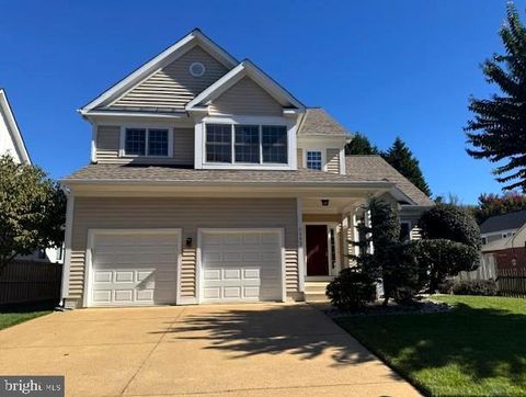 2353 CONIFER LANE FALLS CHURCH VA 22046
