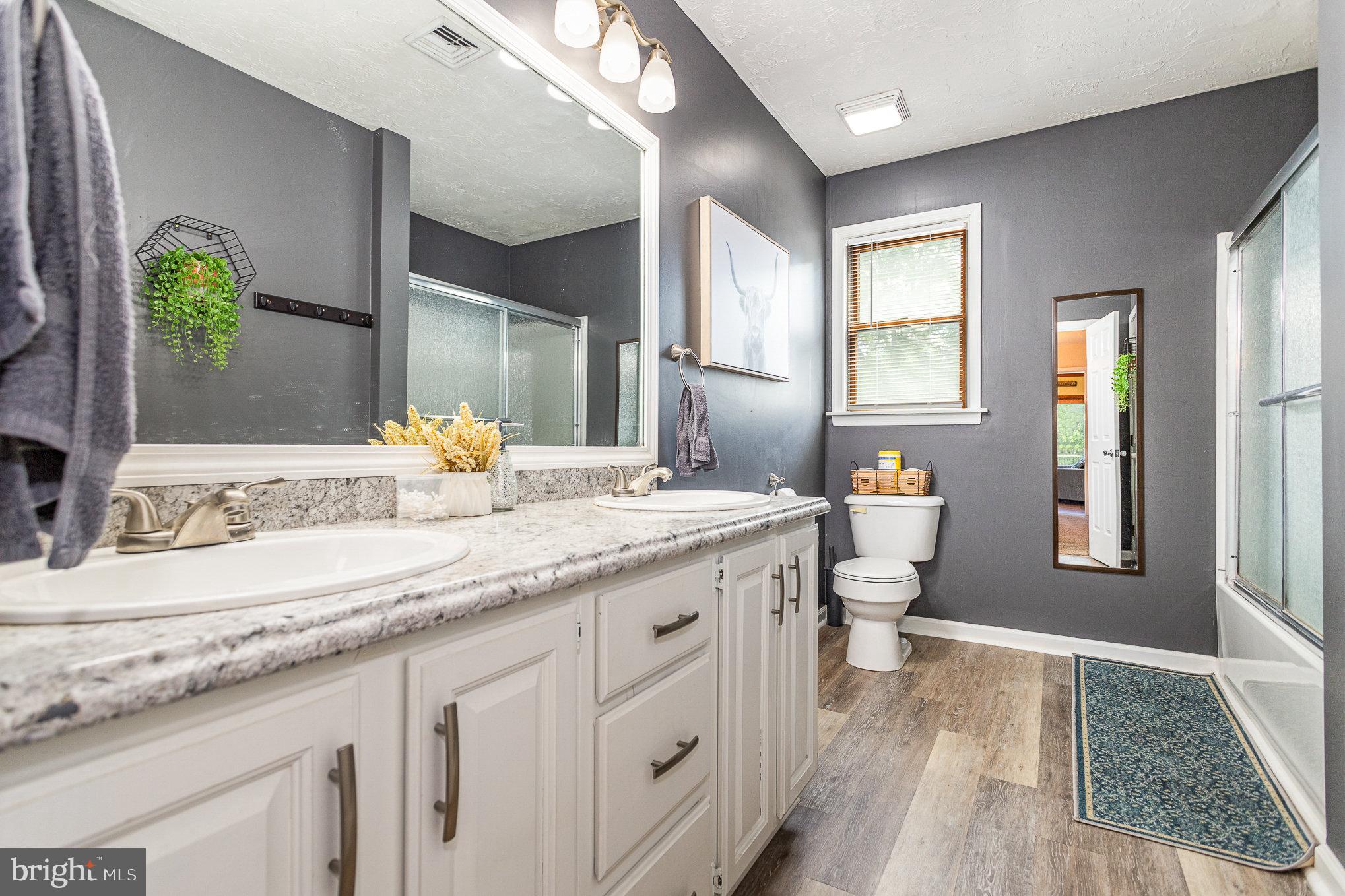 OXFORD TOWNSHIP - Residential