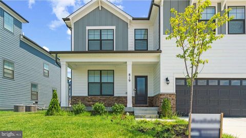 352 CARROLL WALK AVENUE FREDERICK MD 21701