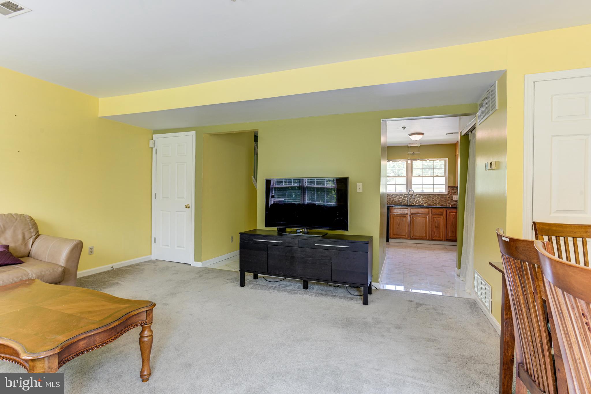 NORTH EAST VILLAGE - Residential