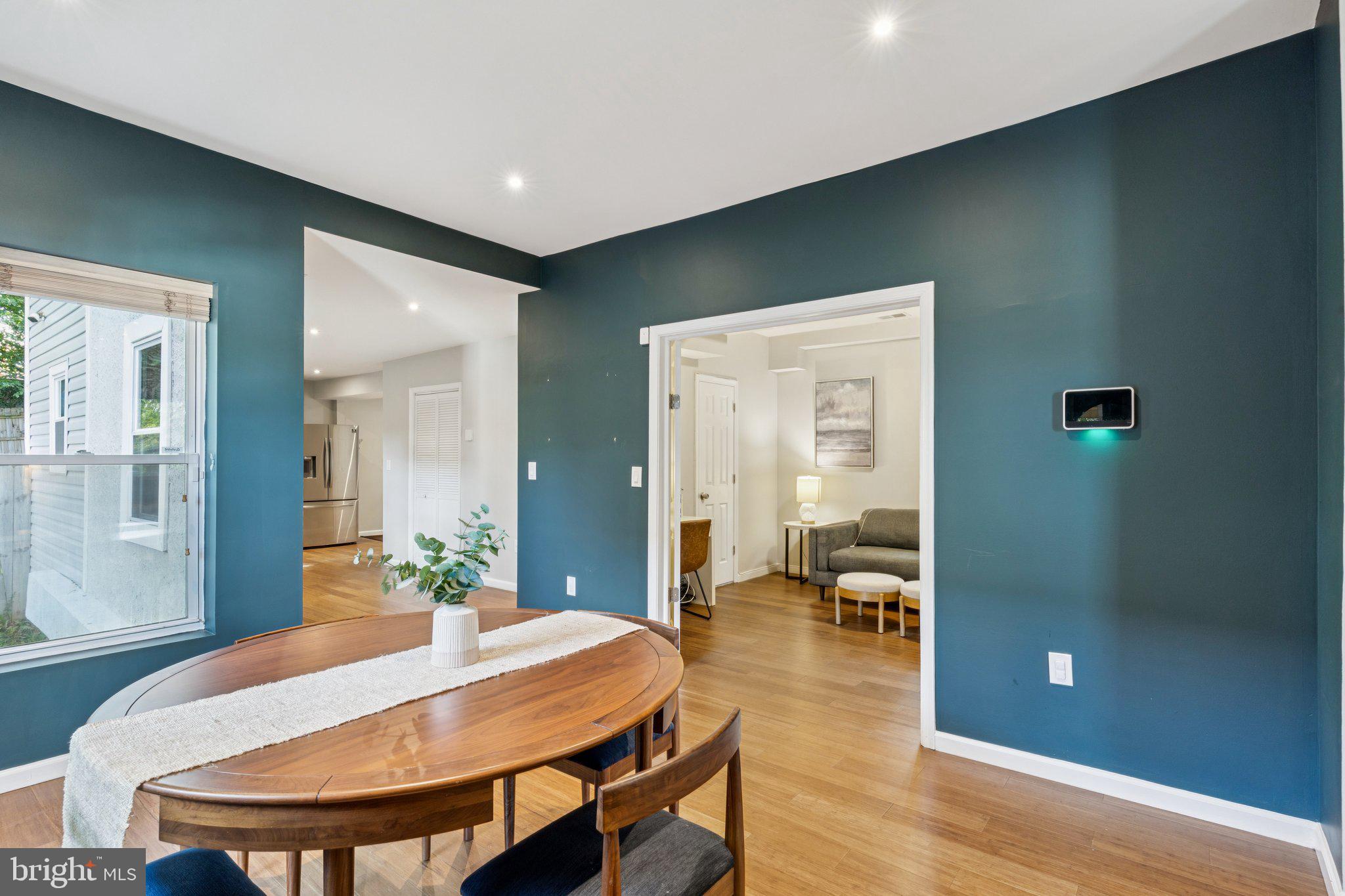 BRENTWOOD - Residential