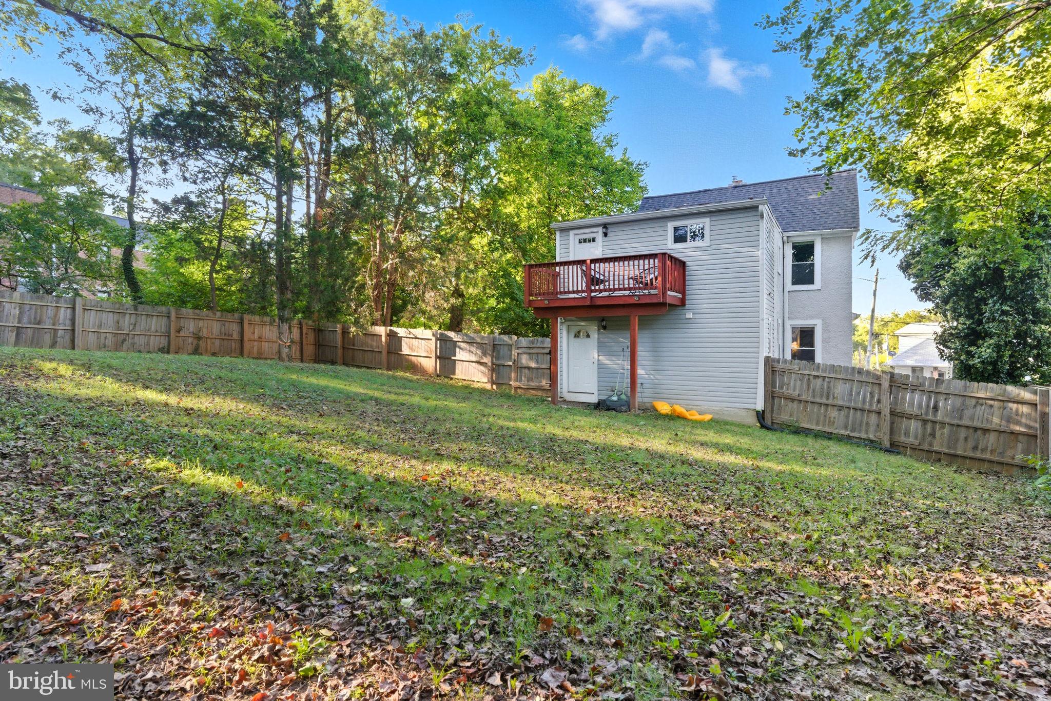 BRENTWOOD - Residential