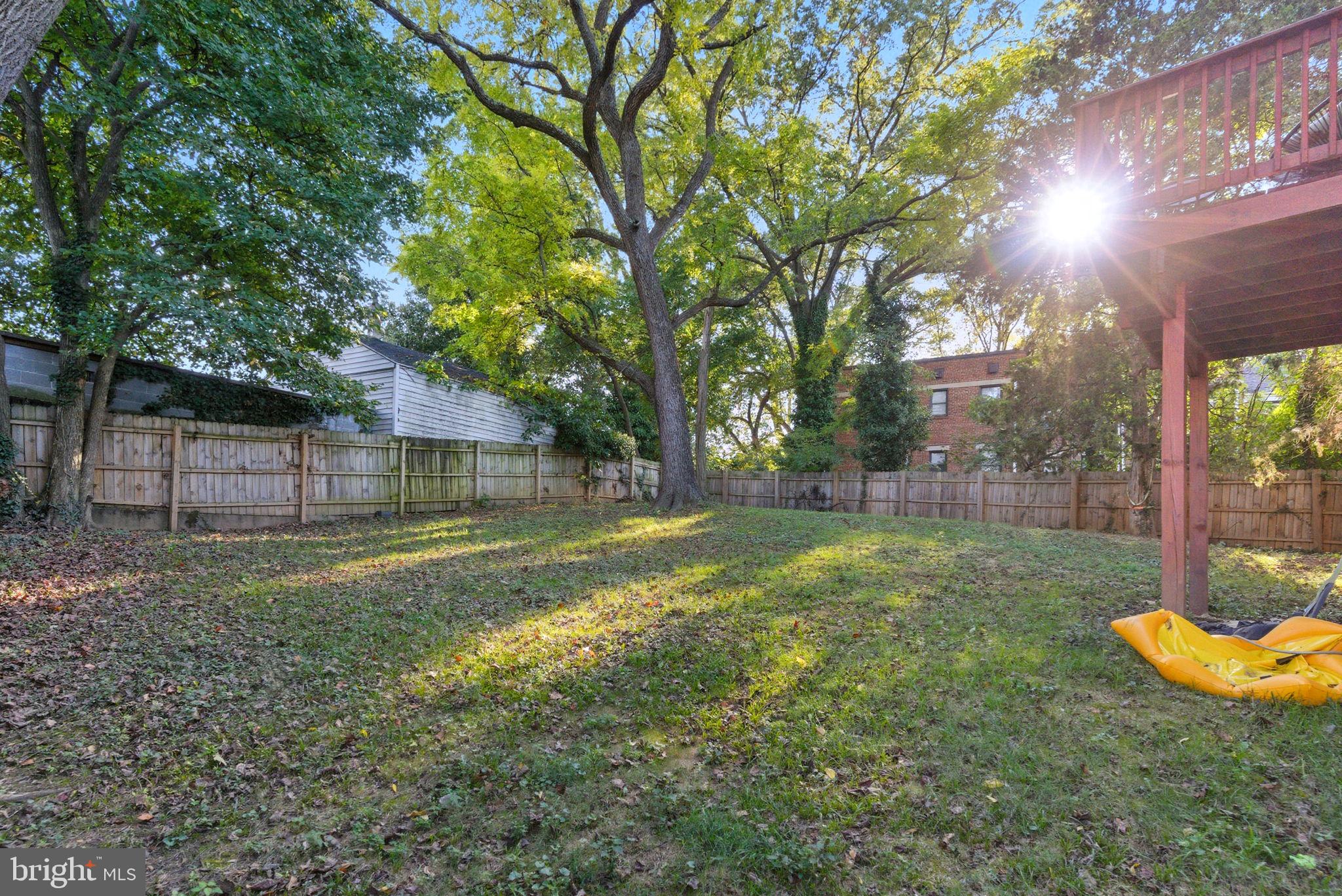 BRENTWOOD - Residential