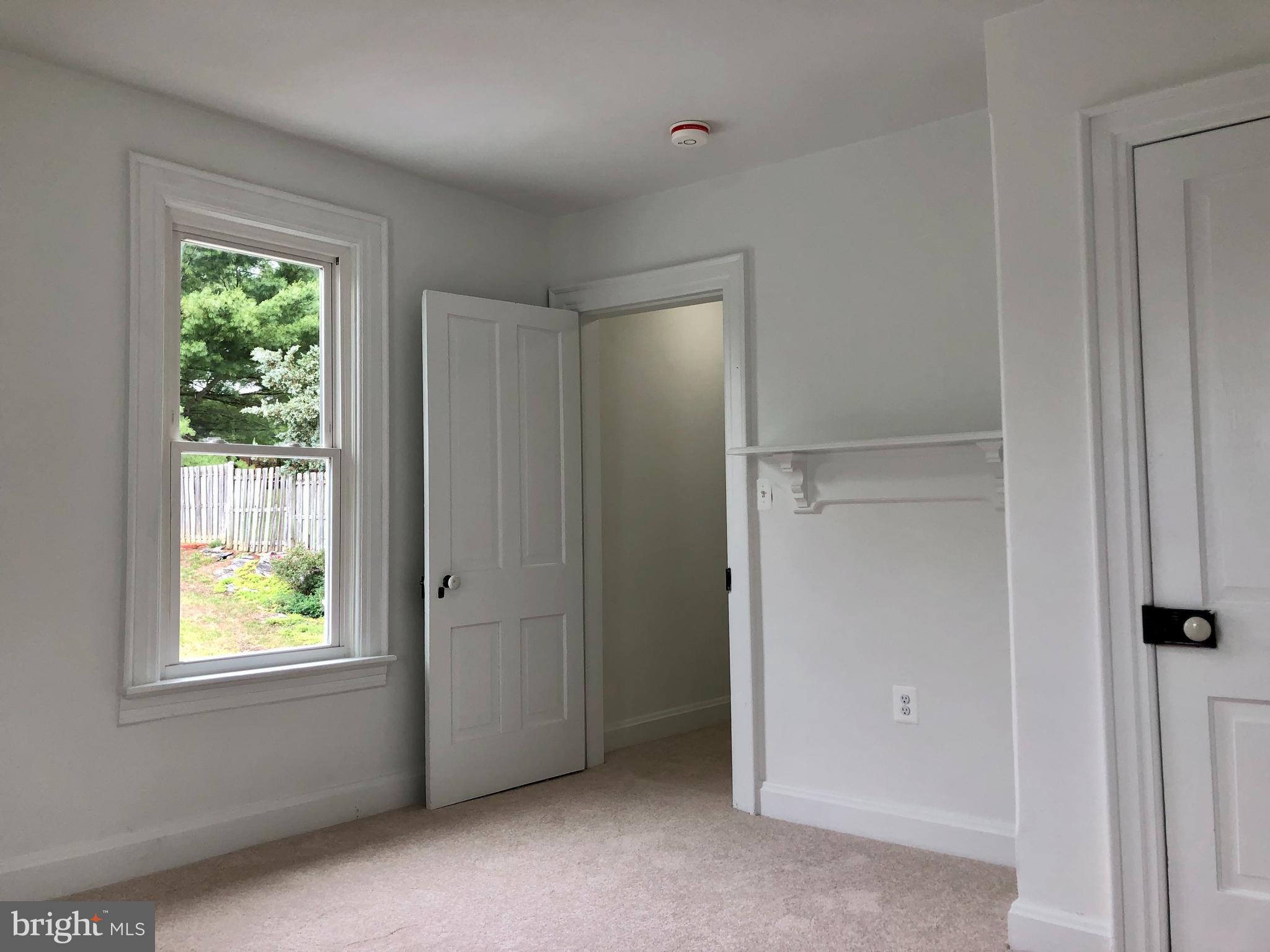 KEEDYSVILLE - Residential