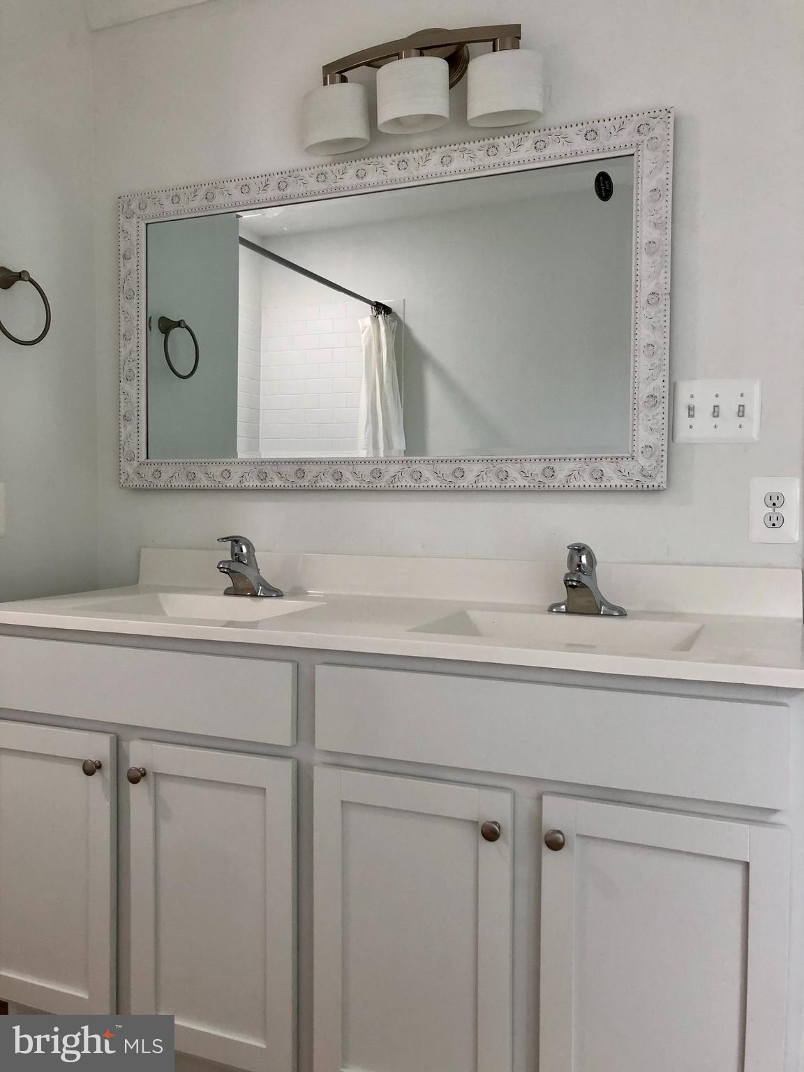 KEEDYSVILLE - Residential