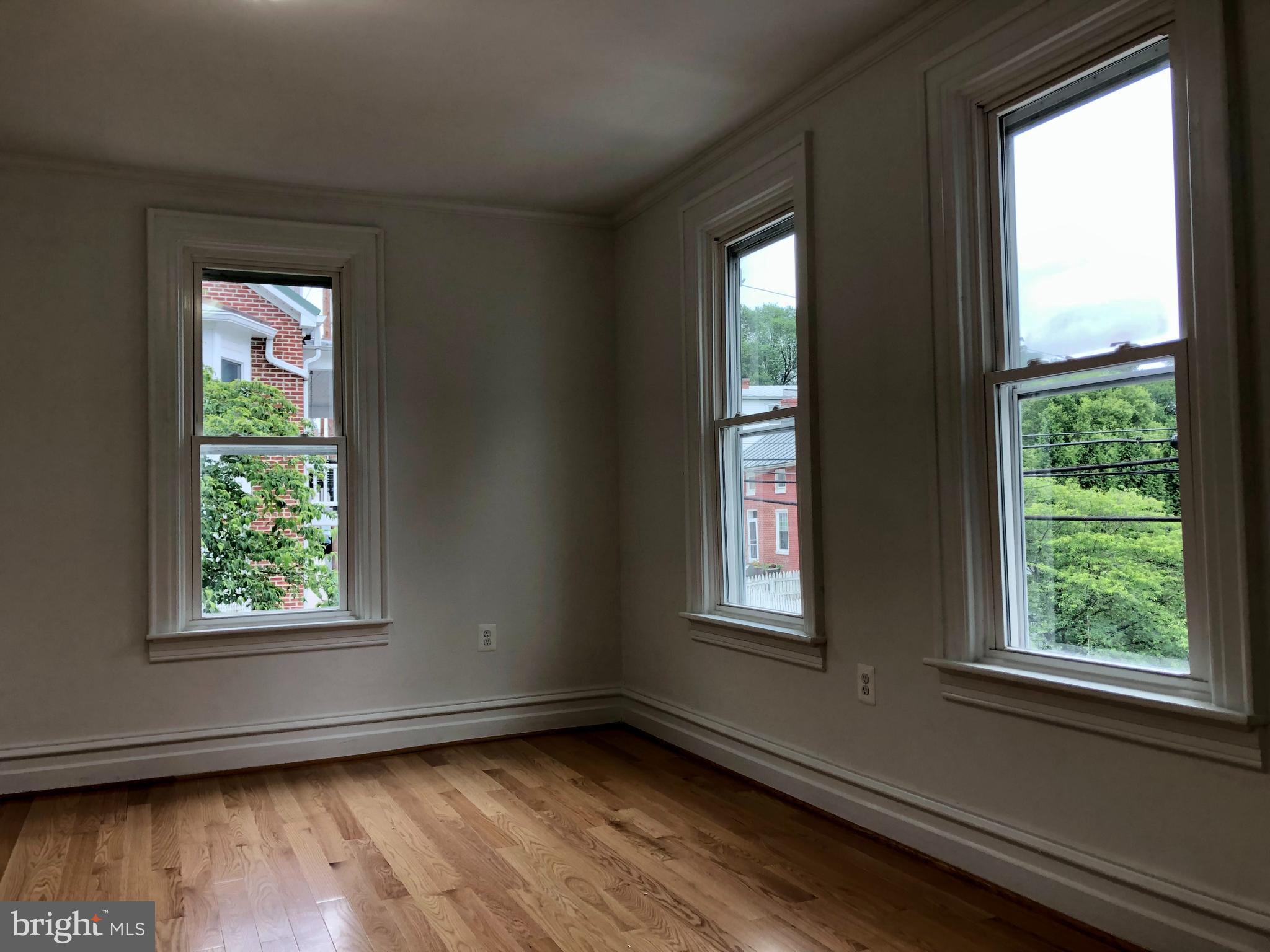 KEEDYSVILLE - Residential