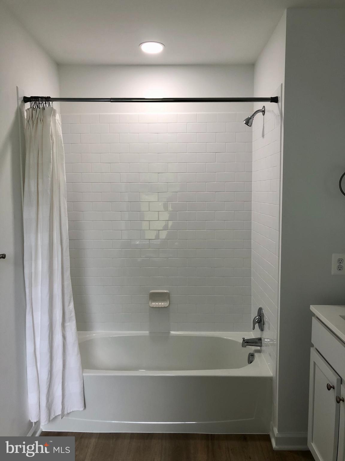 KEEDYSVILLE - Residential