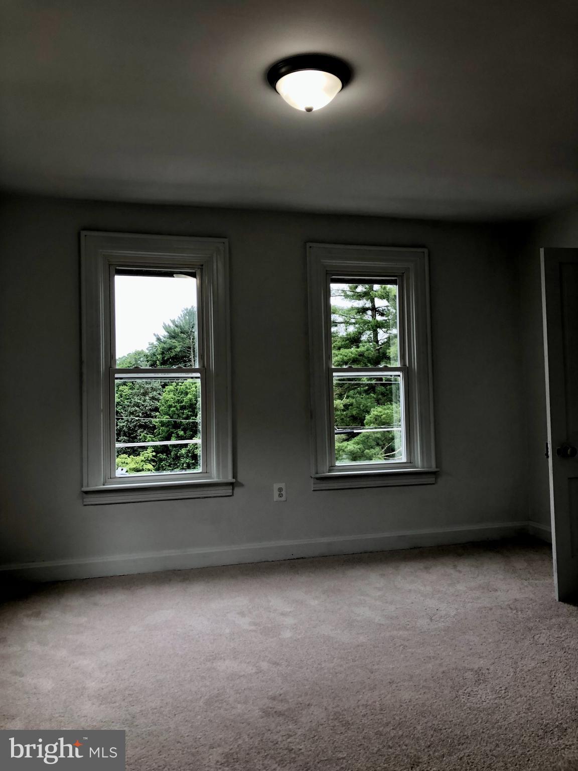 KEEDYSVILLE - Residential