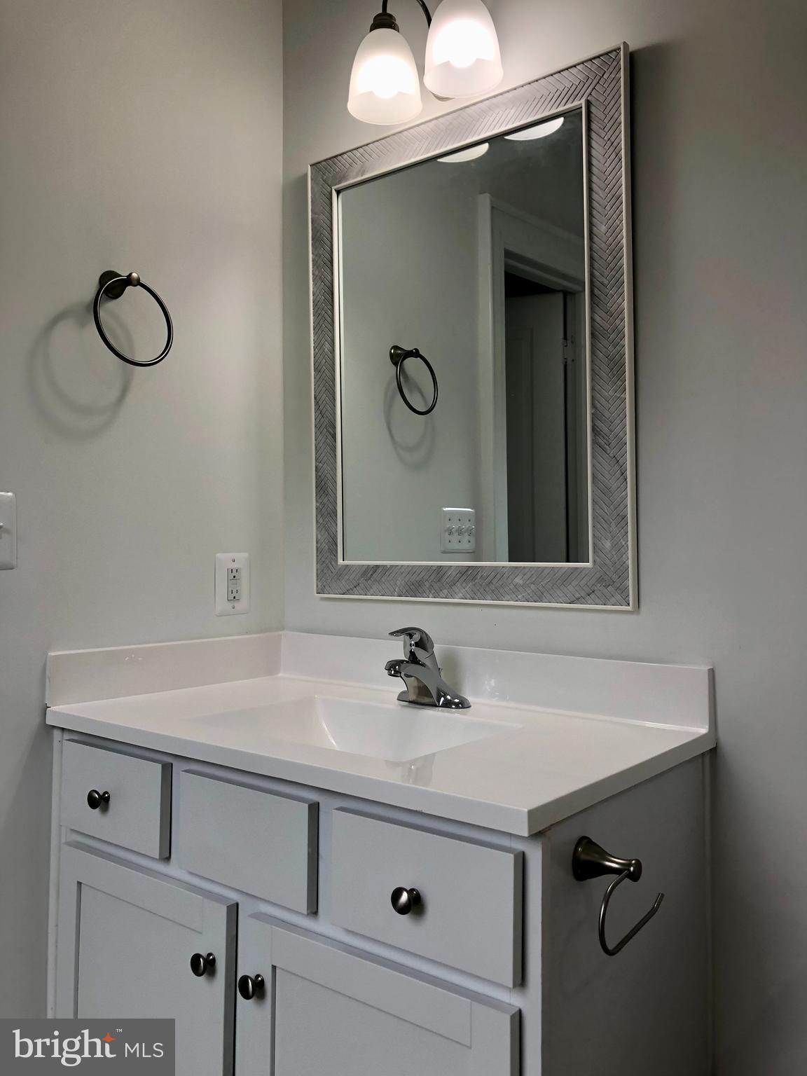 KEEDYSVILLE - Residential